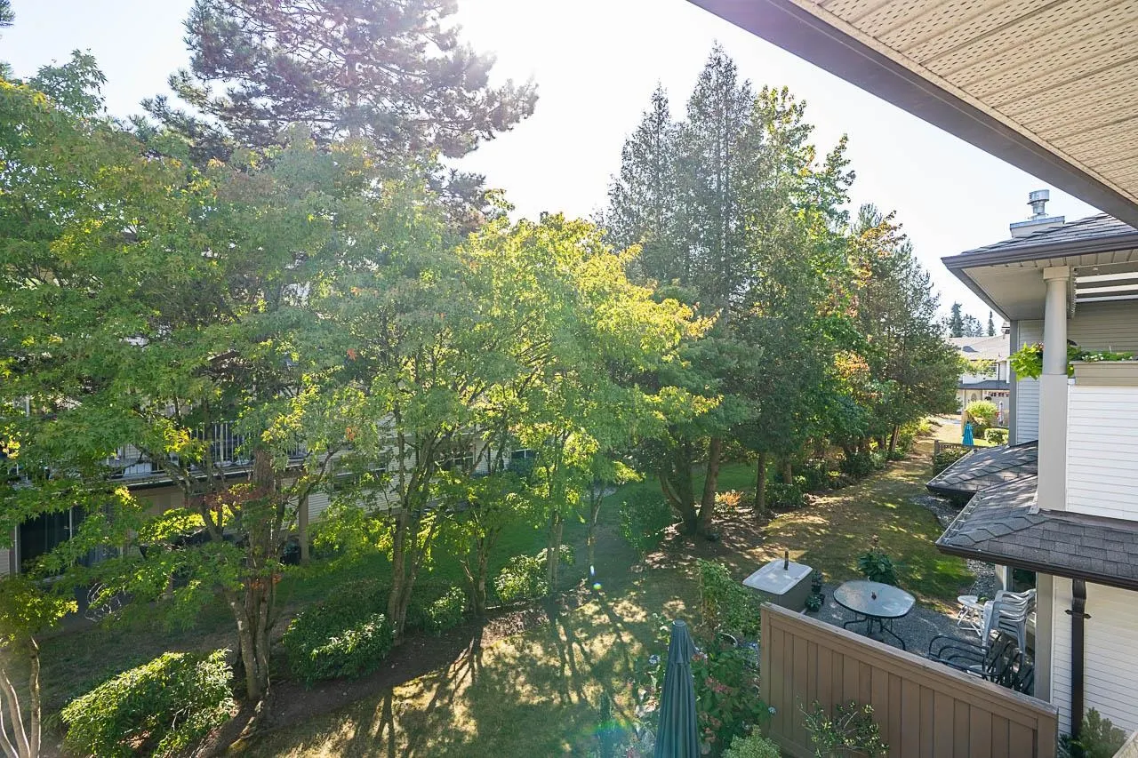 20391 96 Avenue #231