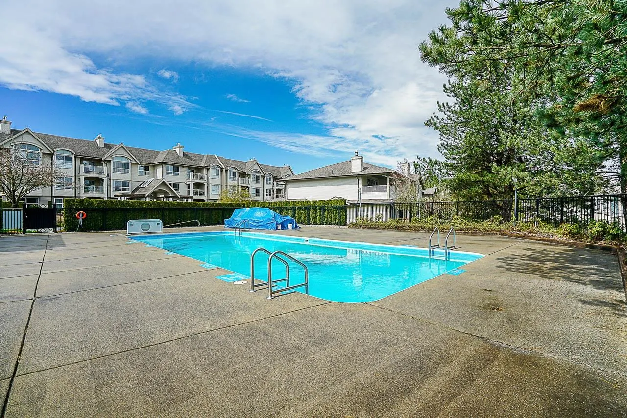 20391 96 Avenue #231