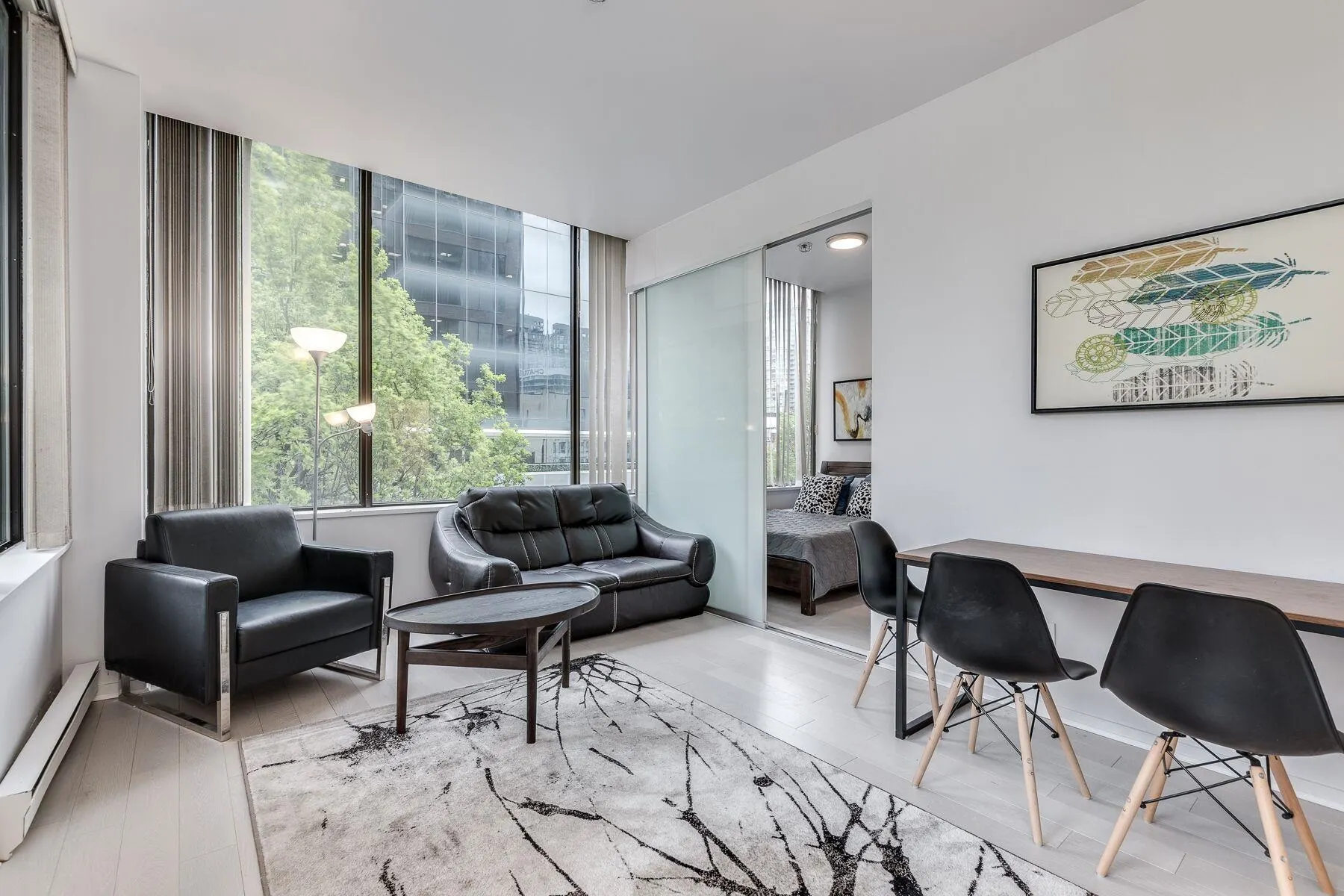1010 Howe Street #201