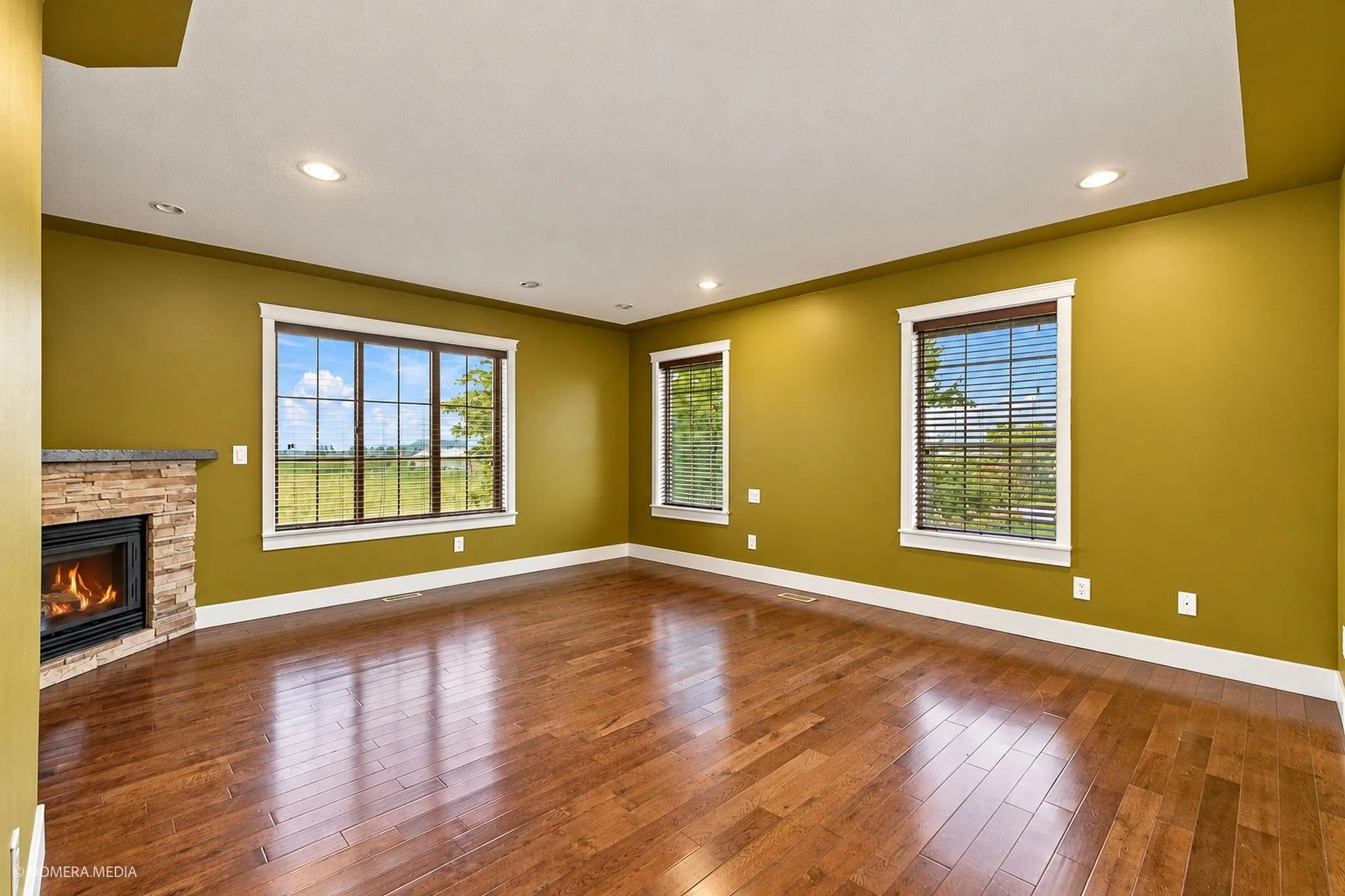 8878 Upper Prairie Road