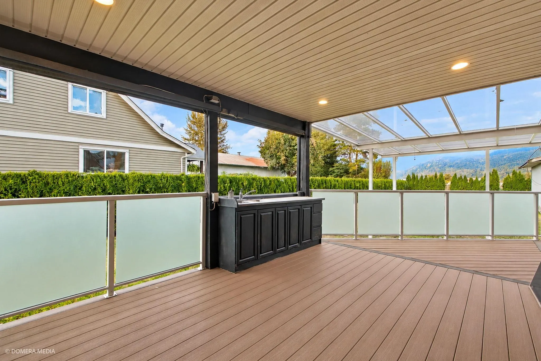 8878 Upper Prairie Road