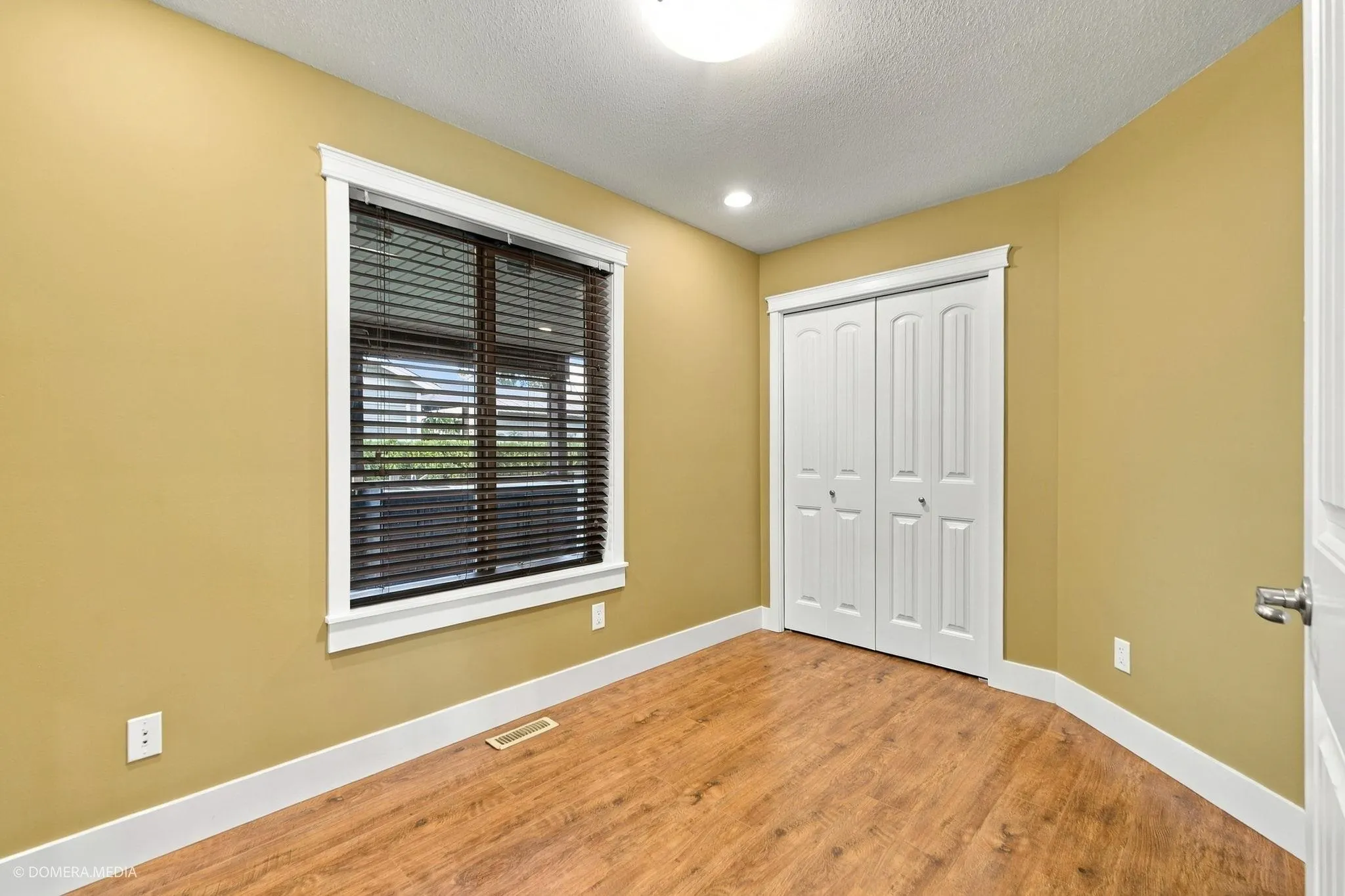 8878 Upper Prairie Road