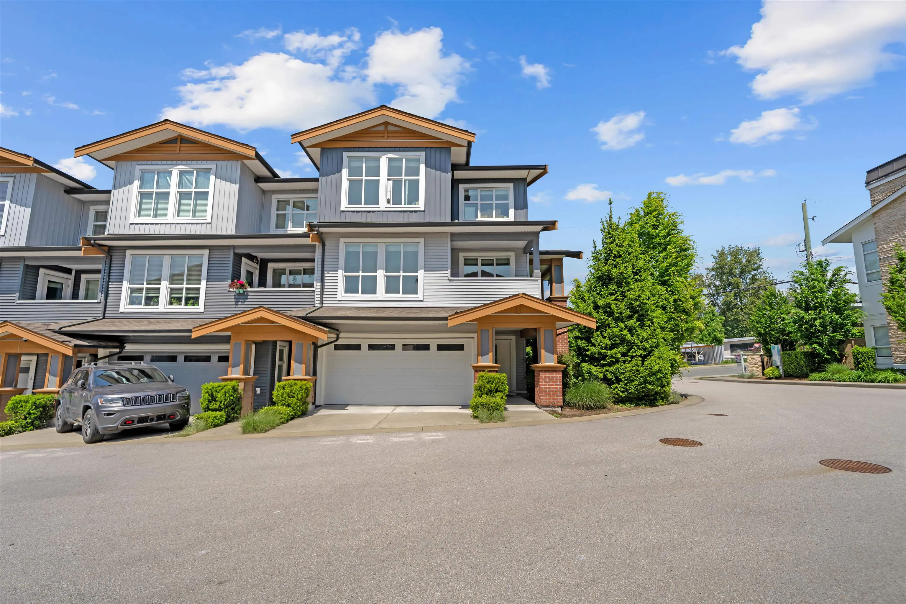 24086 104 Avenue #1