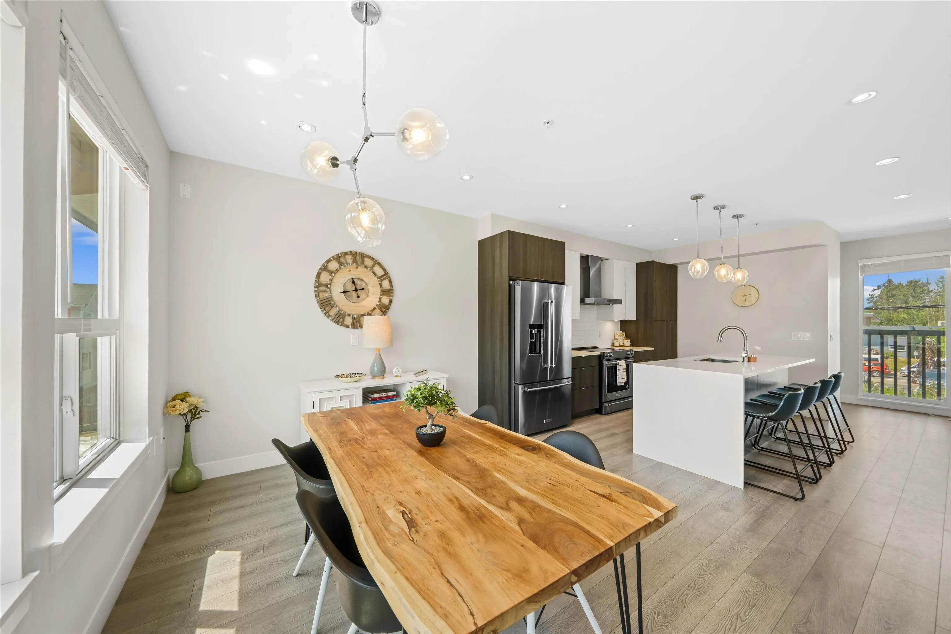 24086 104 Avenue #1