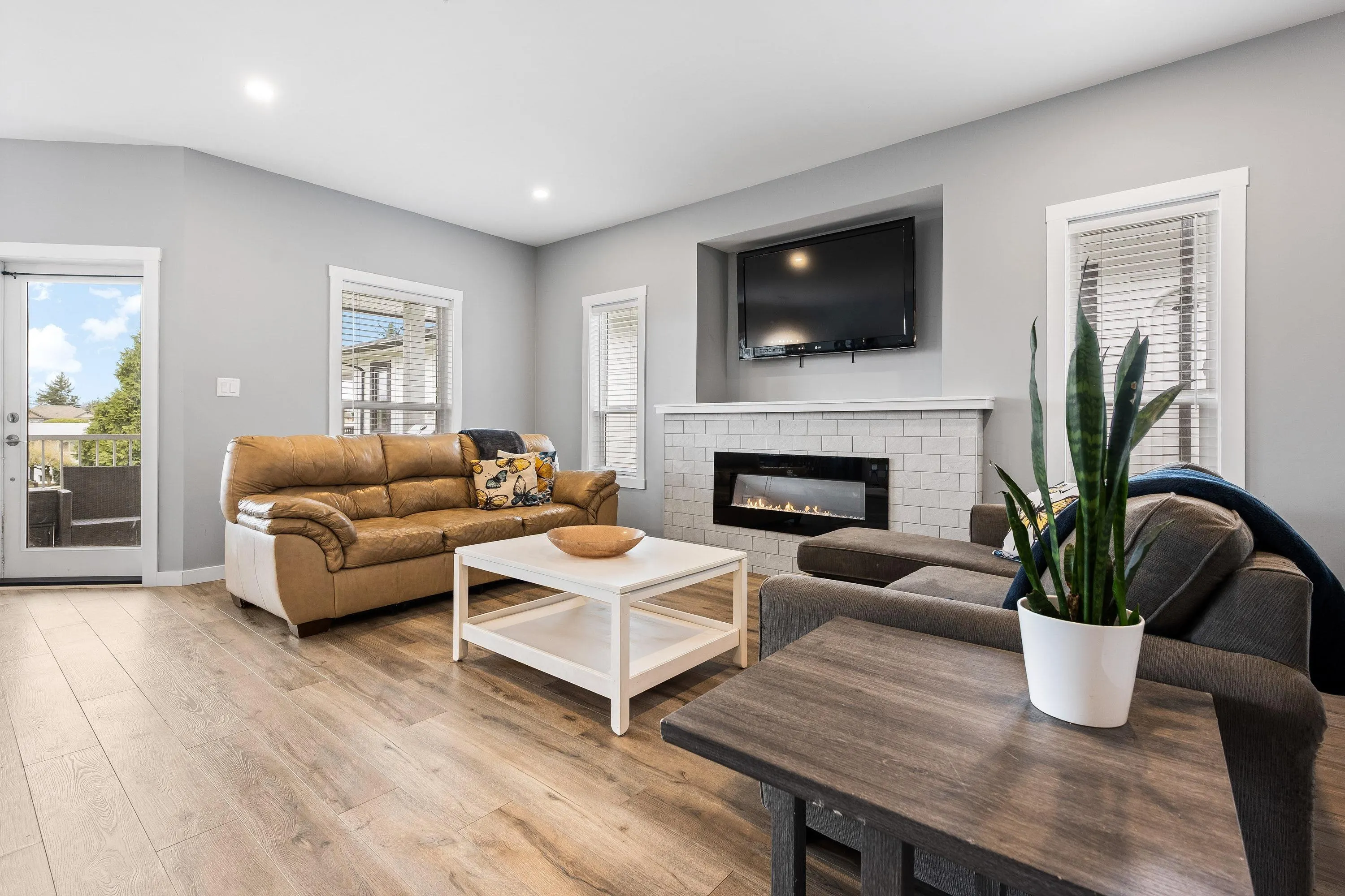 9279 Carleton Street #B