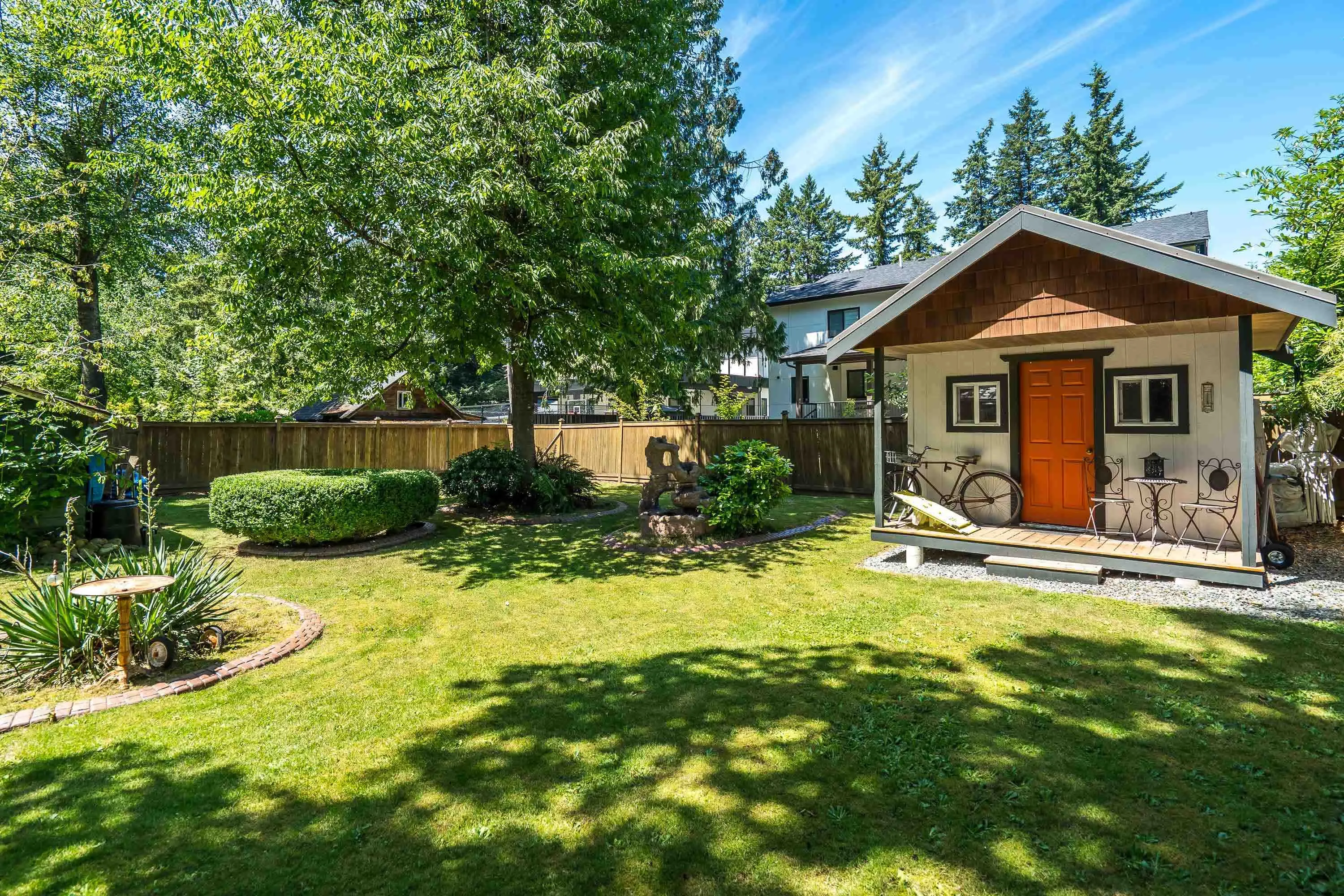 34257 Woodbine Crescent