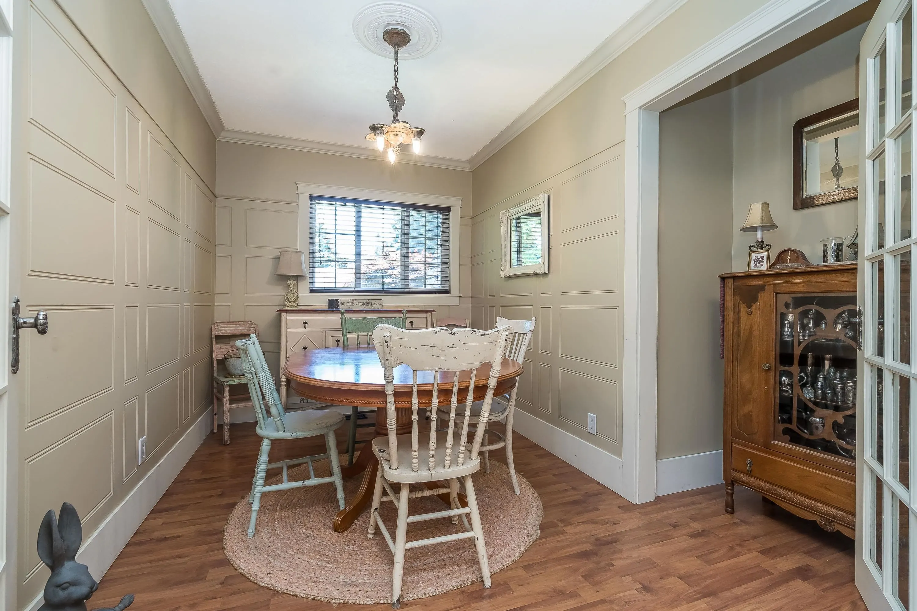 34257 Woodbine Crescent