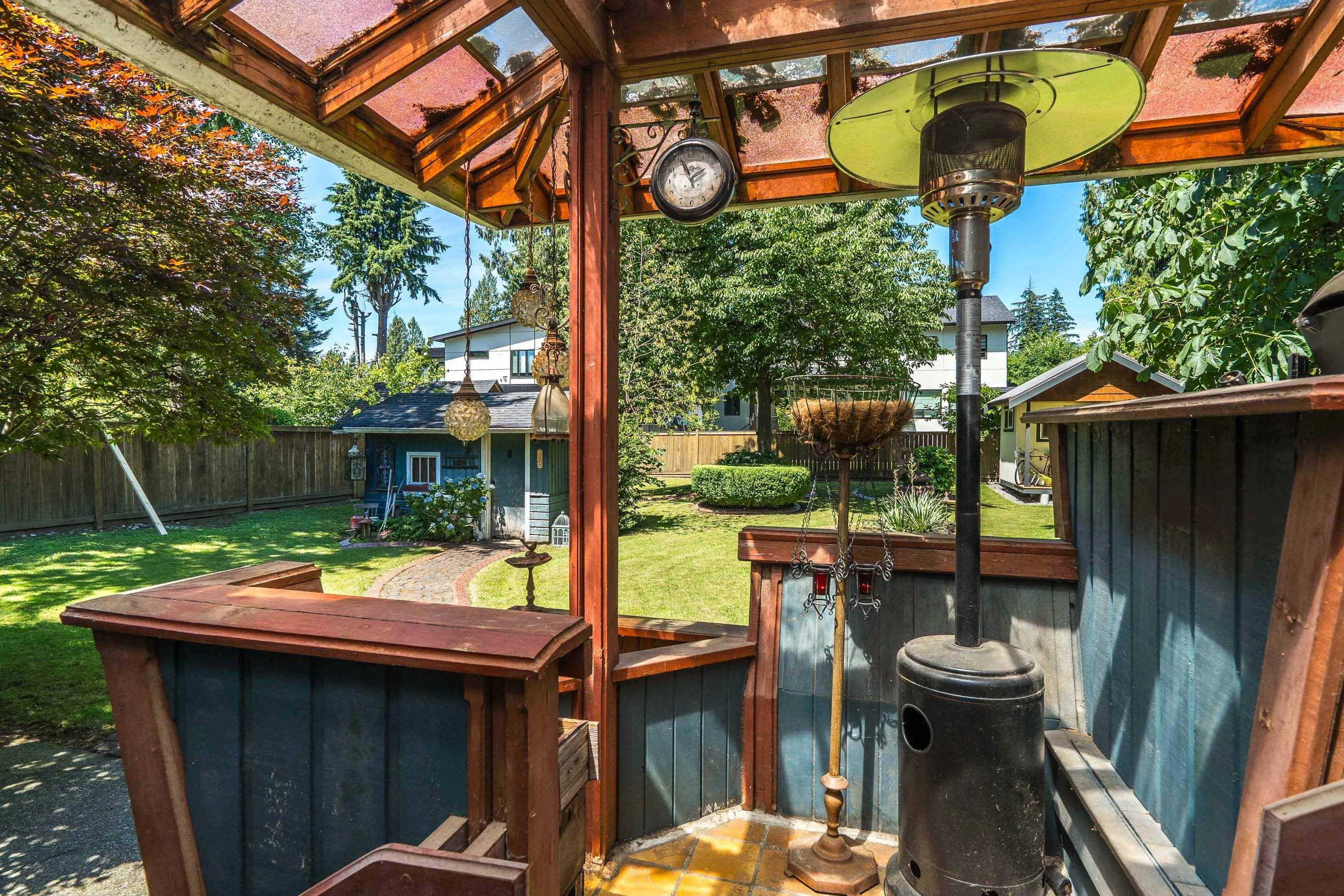 34257 Woodbine Crescent