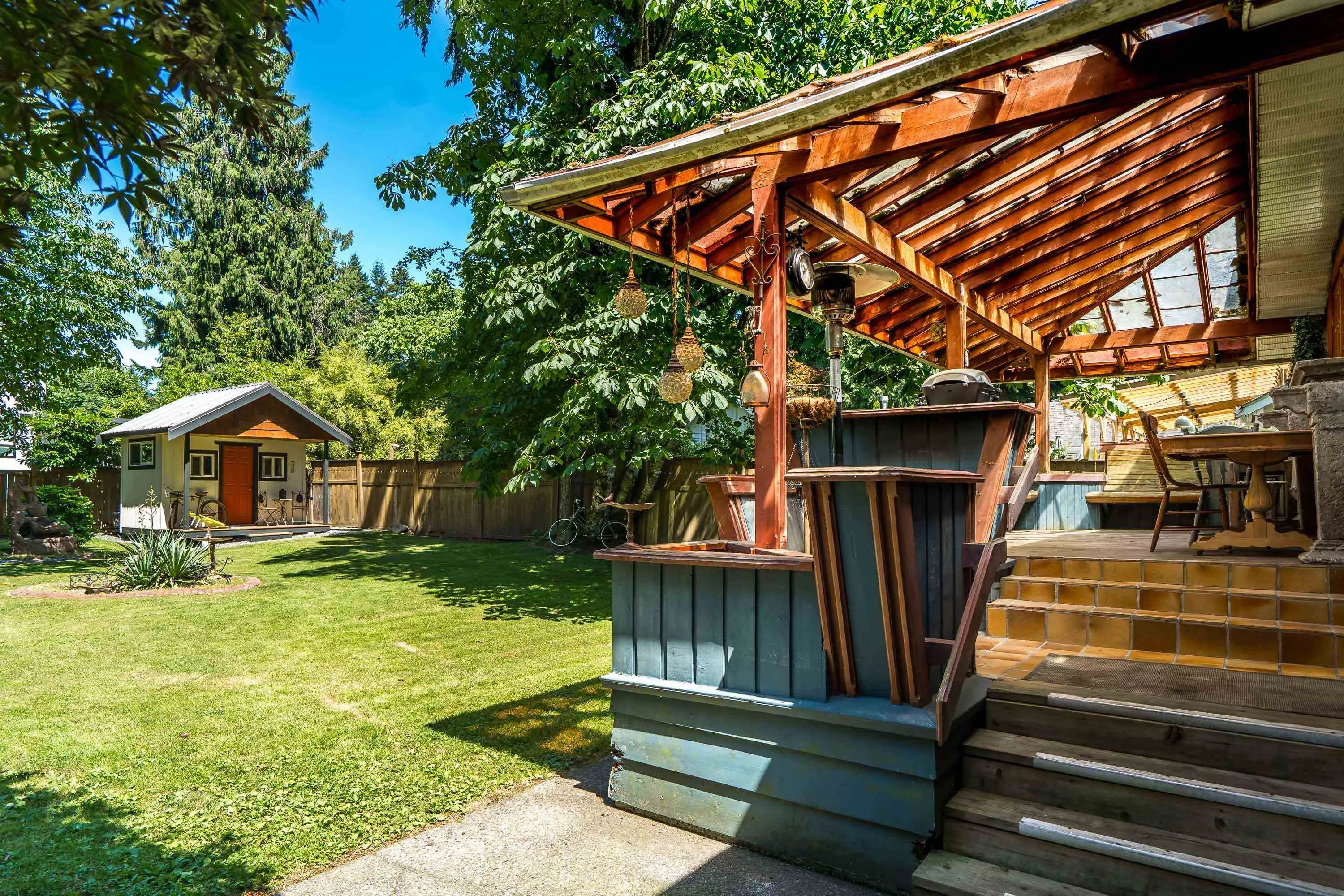 34257 Woodbine Crescent
