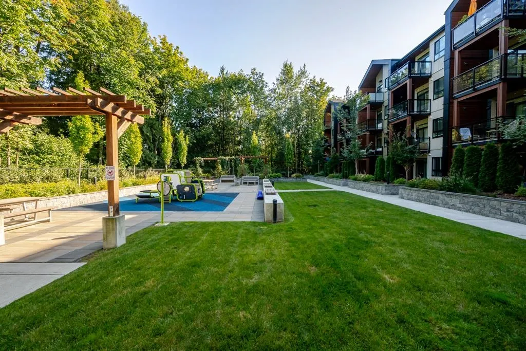 32690 14 Avenue #416