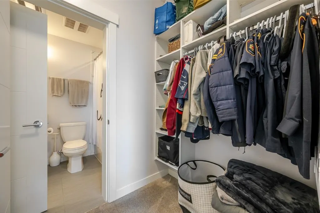 32690 14 Avenue #416