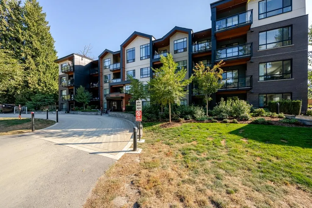 32690 14 Avenue #416