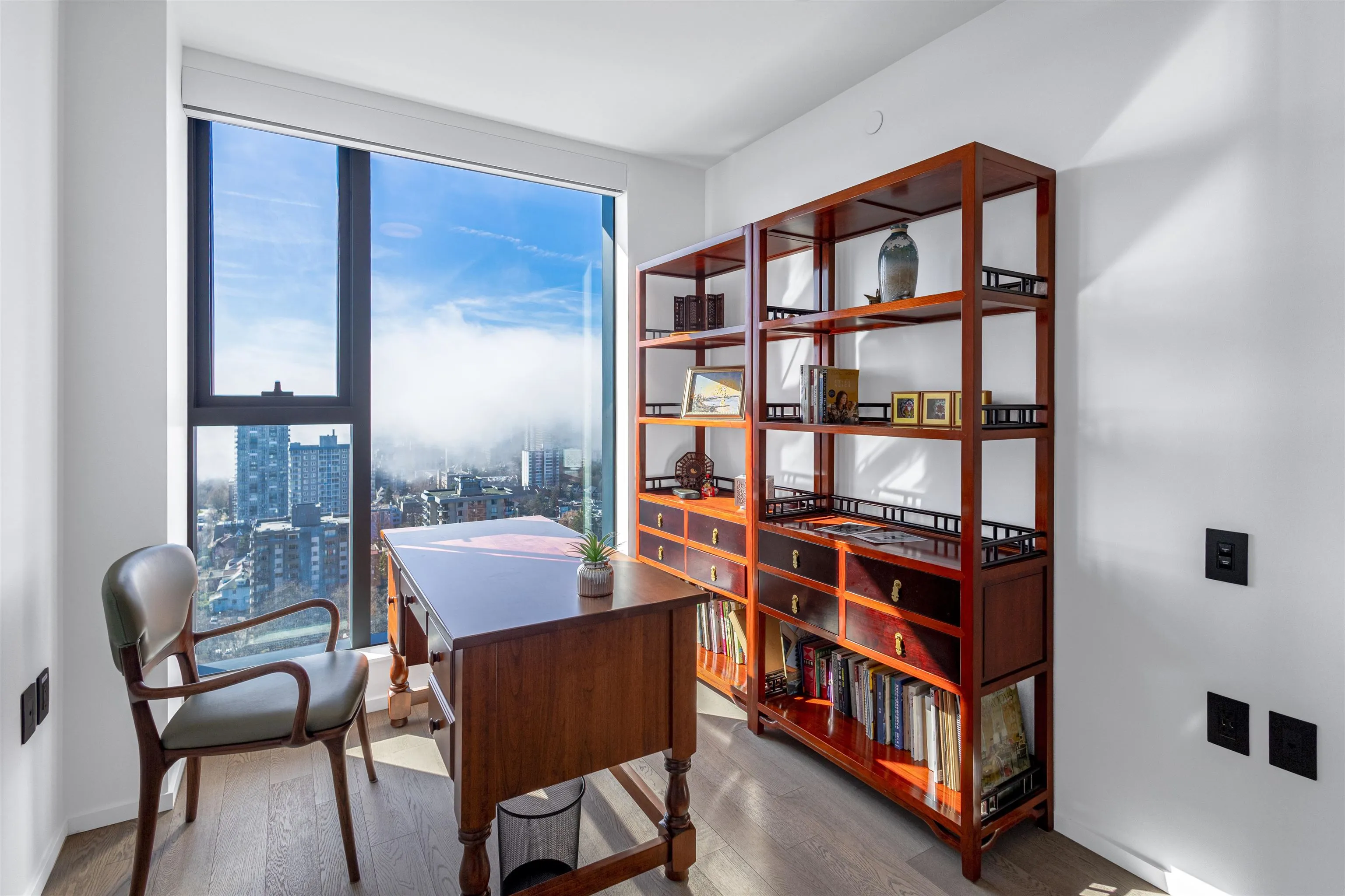 1408 Robson St #2601