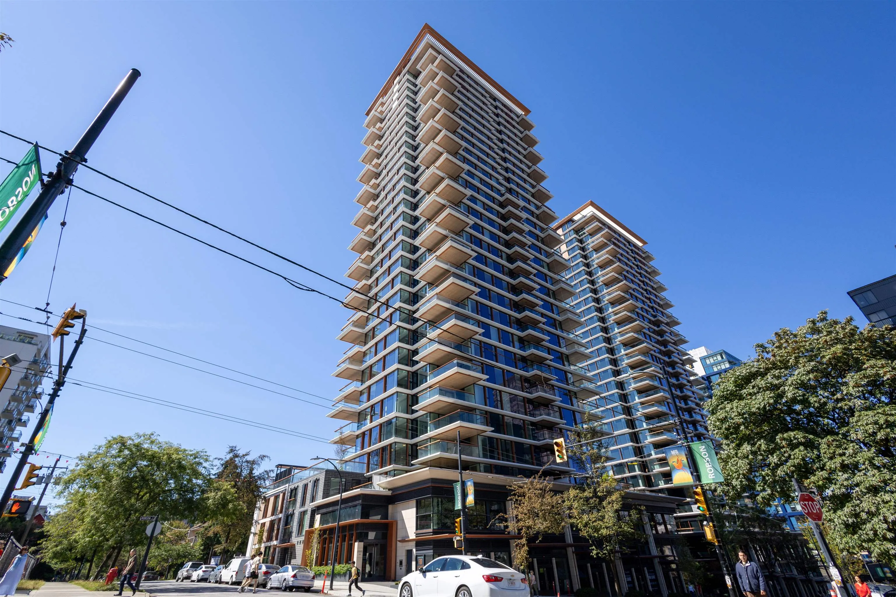 1408 Robson St #2601