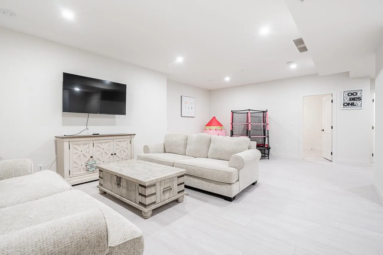 31567 Montgomery Place