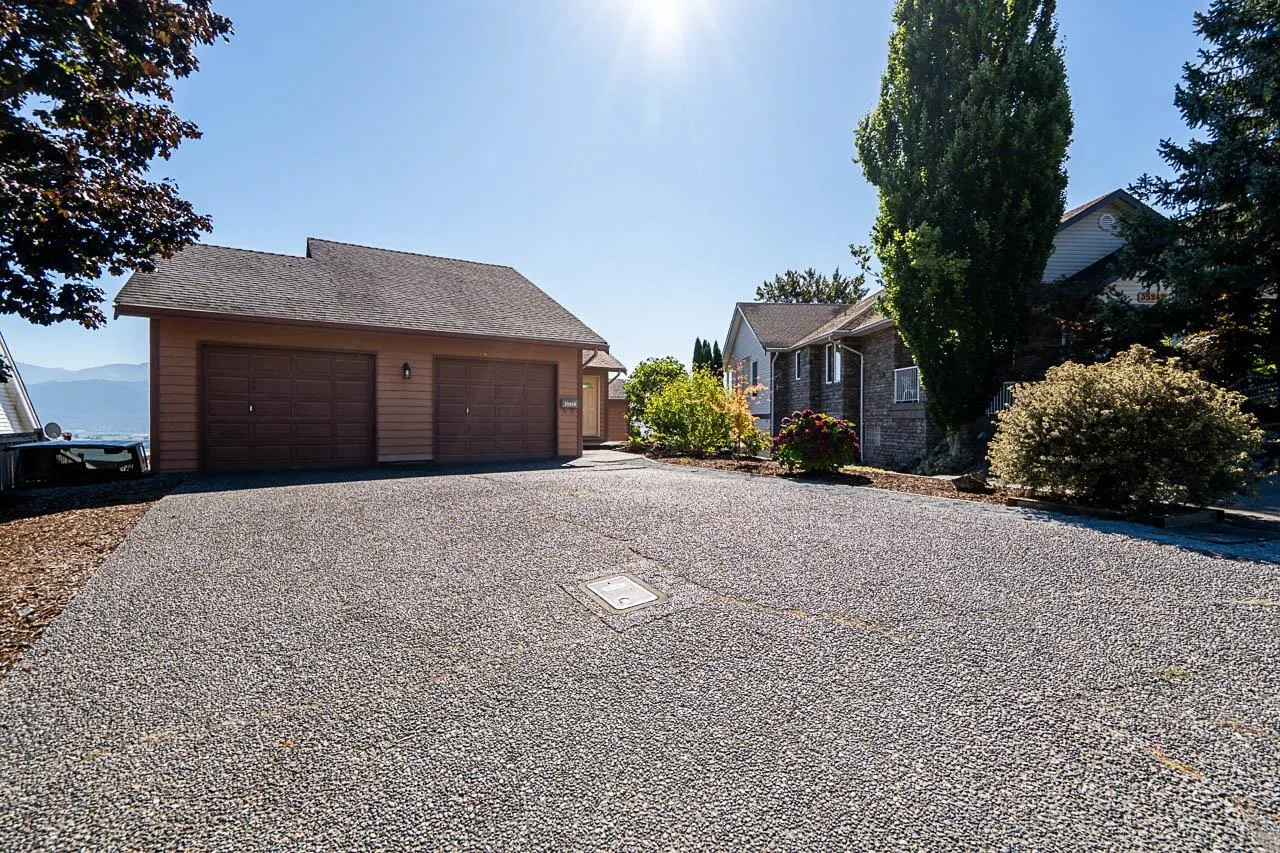 35950 Eaglecrest Place