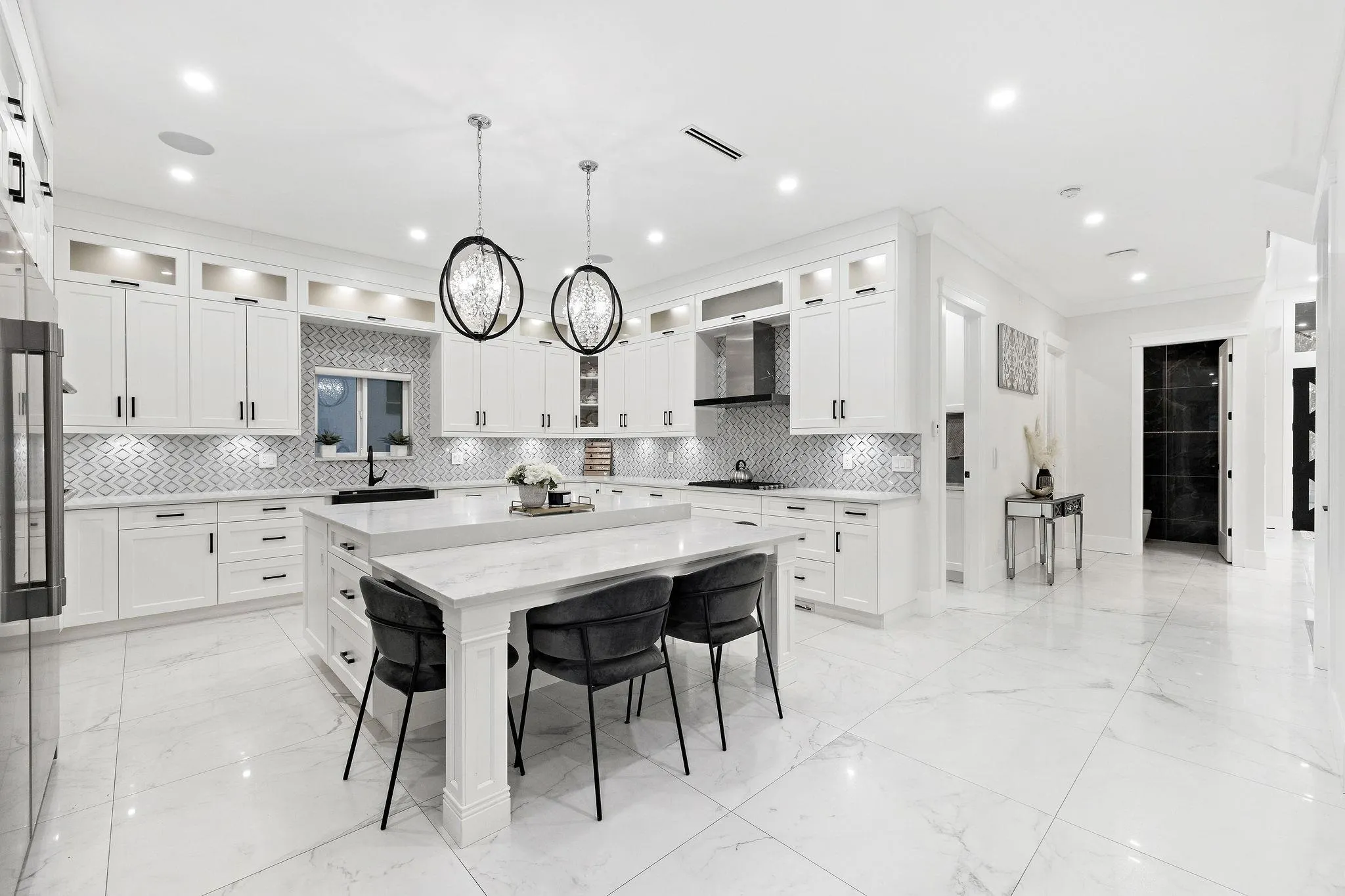 18065 58a Avenue
