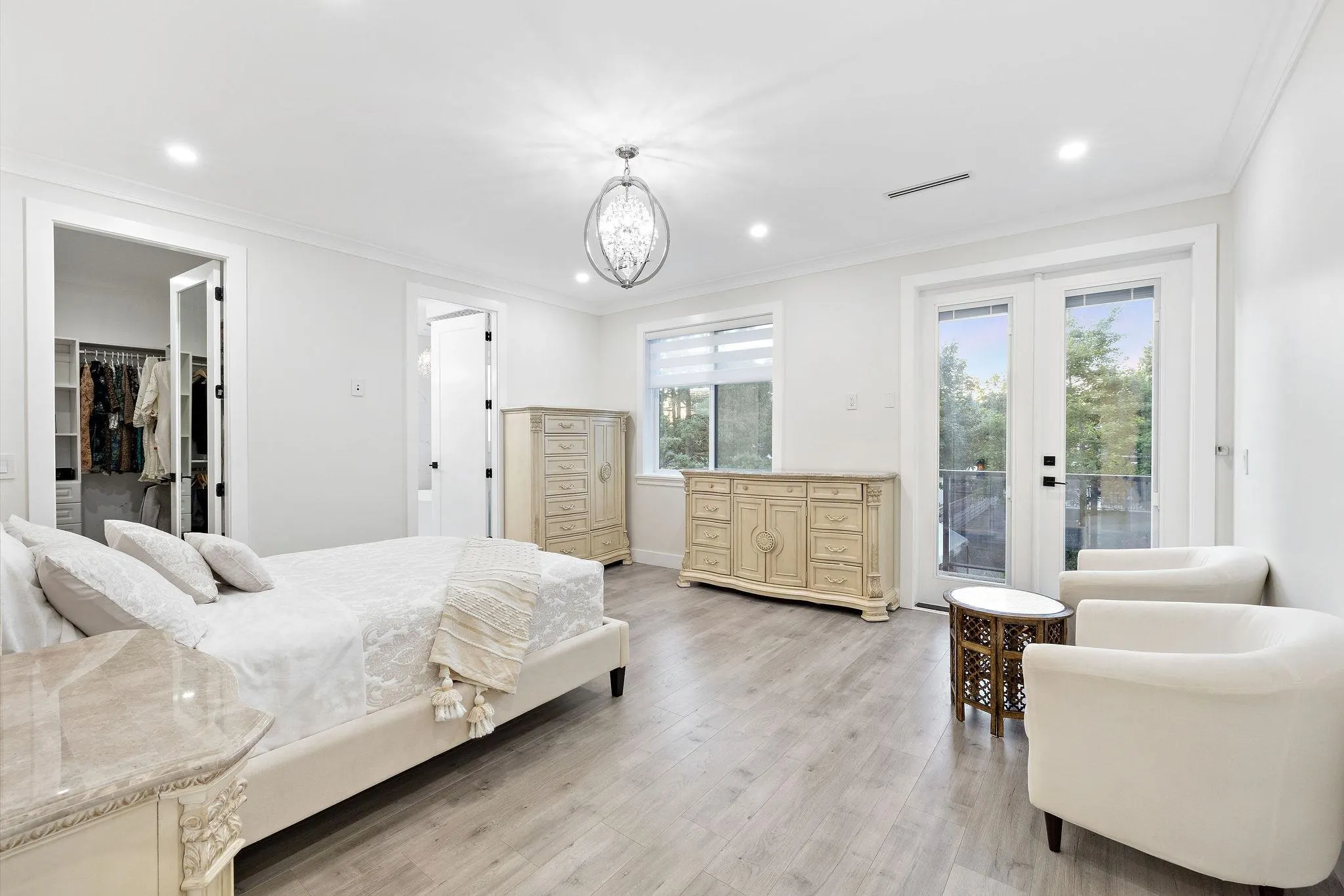 18065 58a Avenue