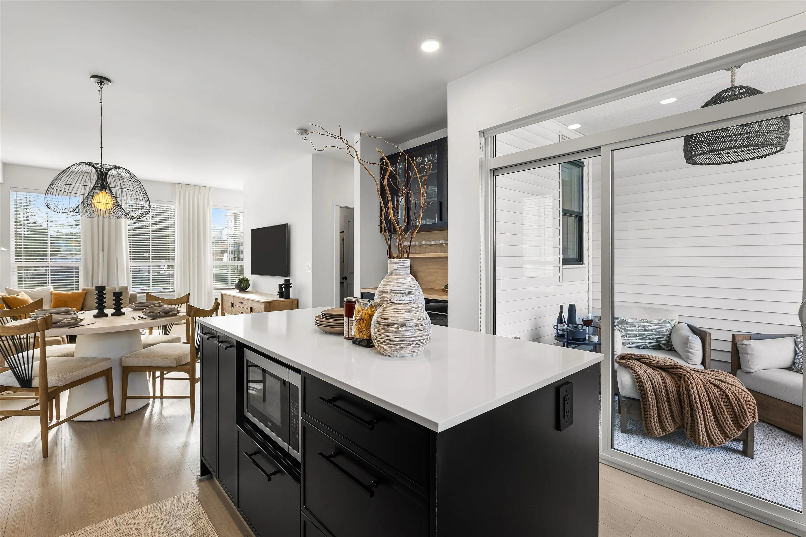 2891 Montrose Avenue #29