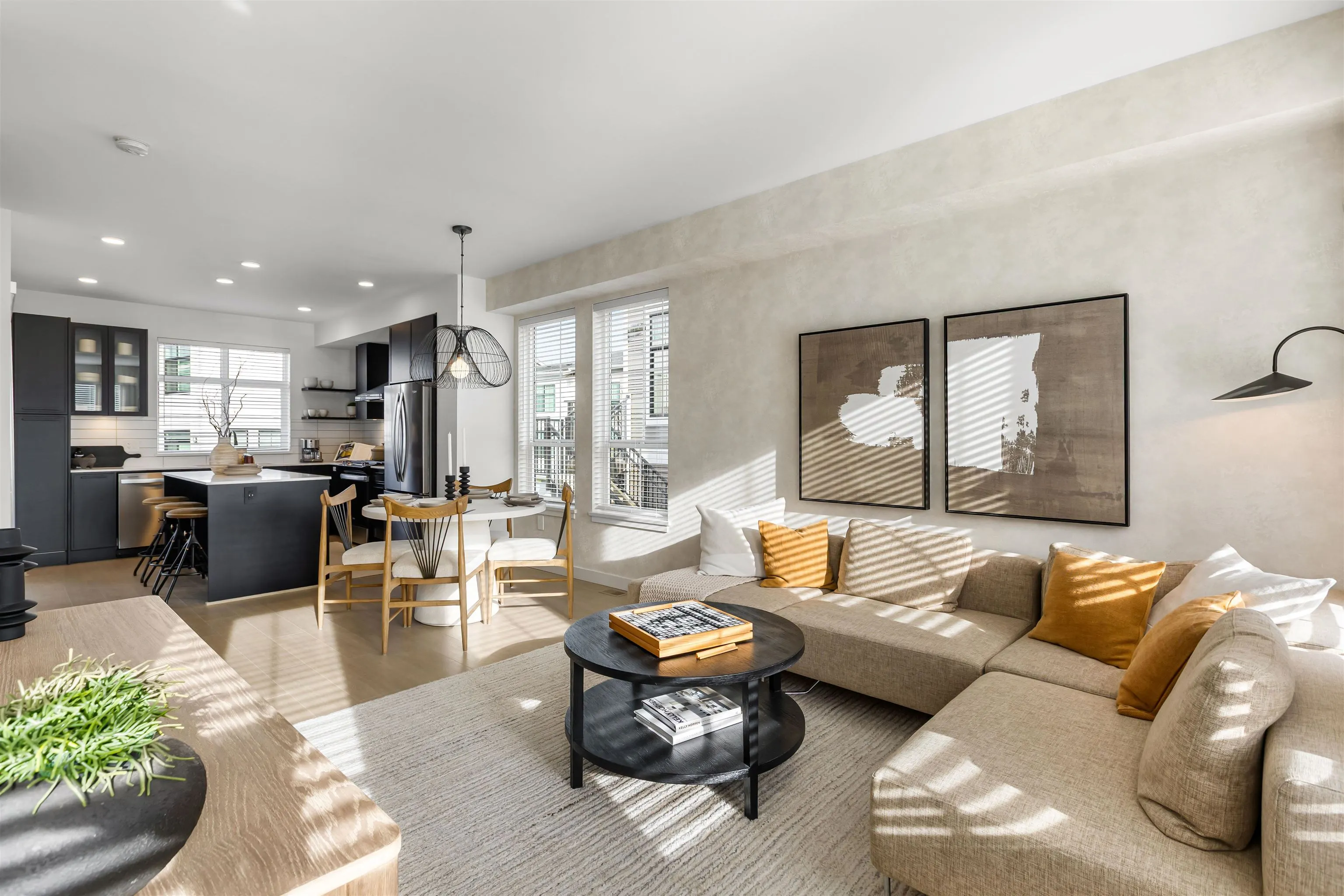2891 Montrose Avenue #29