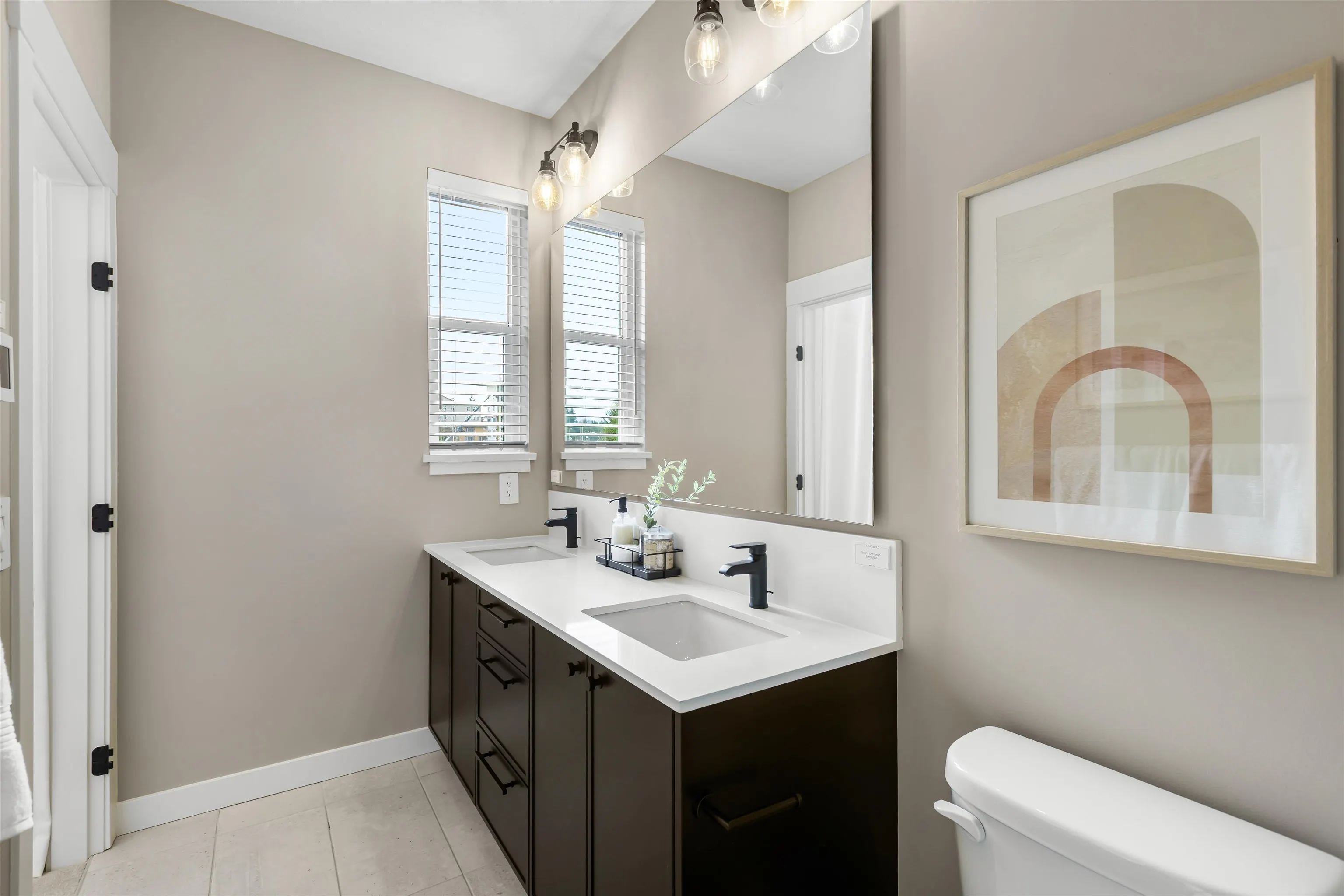 2891 Montrose Avenue #29