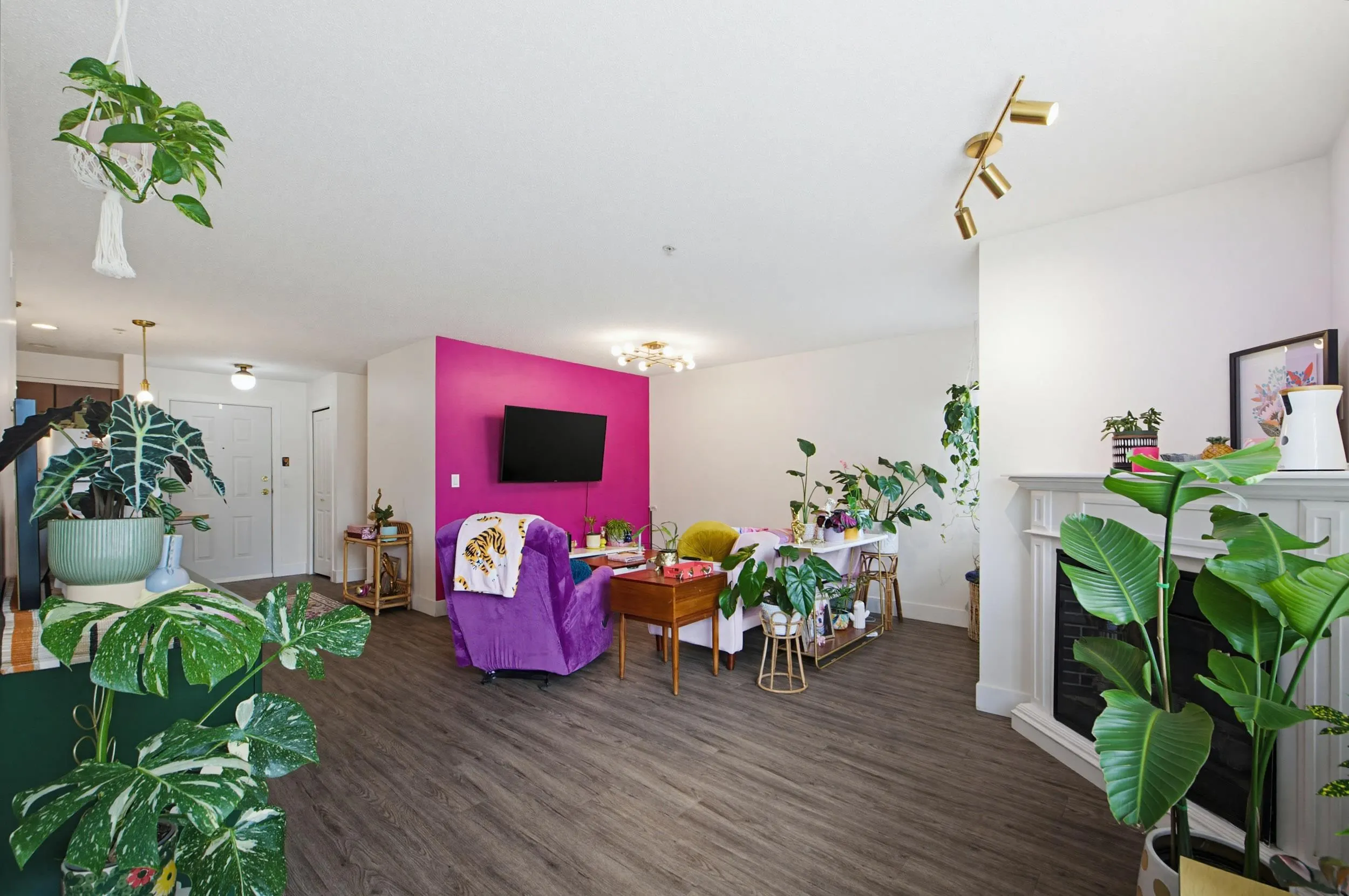 2581 Langdon Street #104