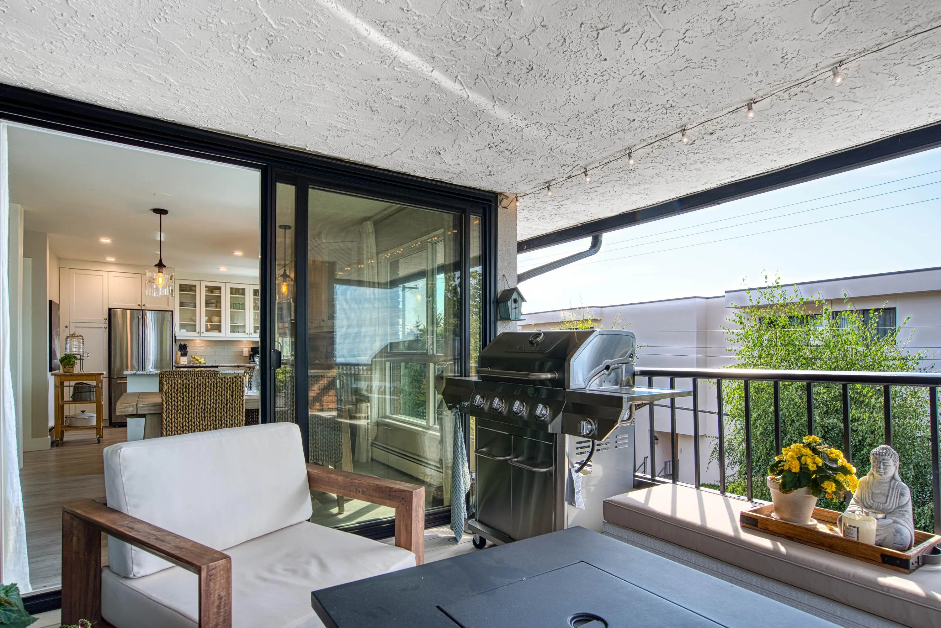 1290 Martin Street #302