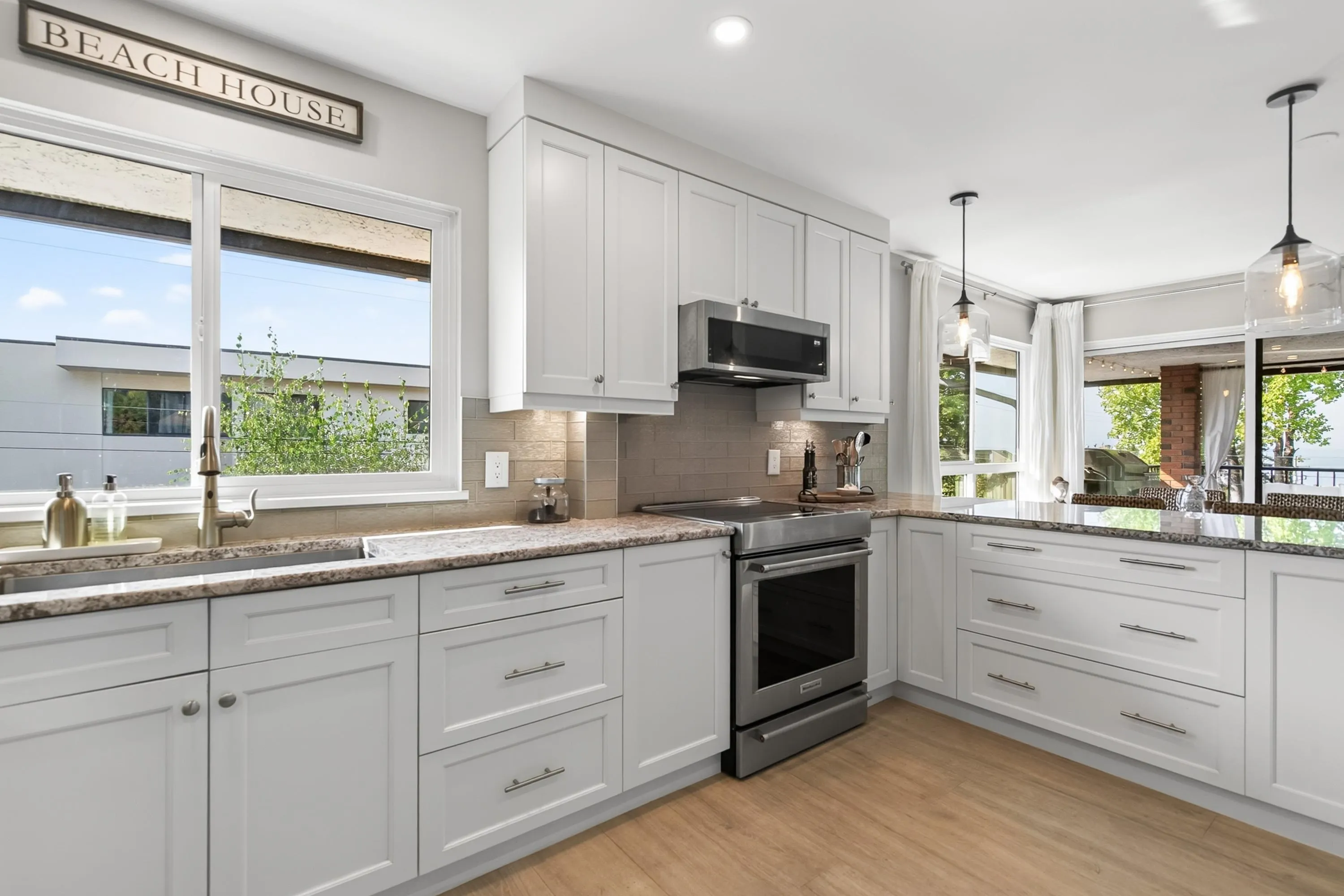 1290 Martin Street #302