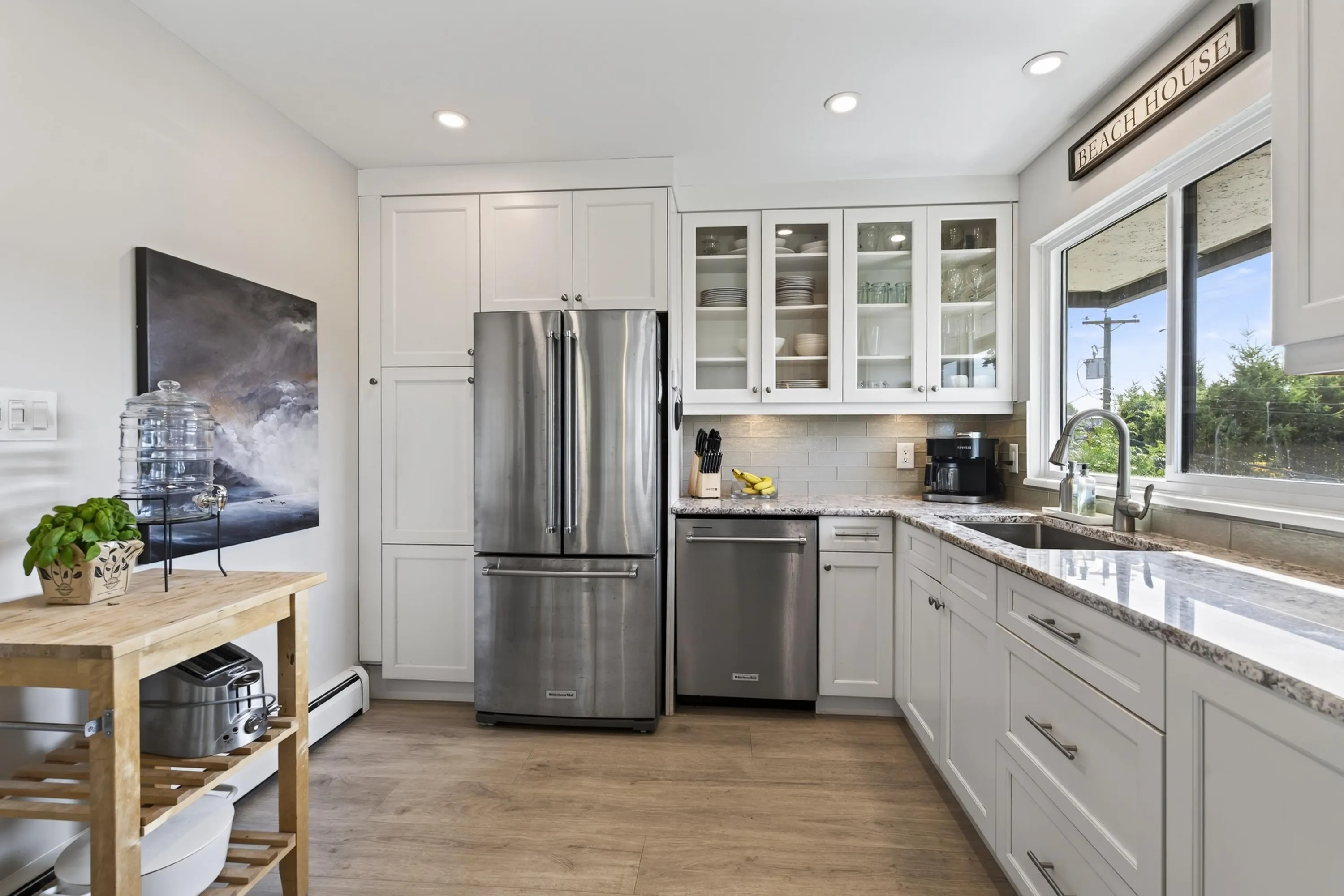 1290 Martin Street #302