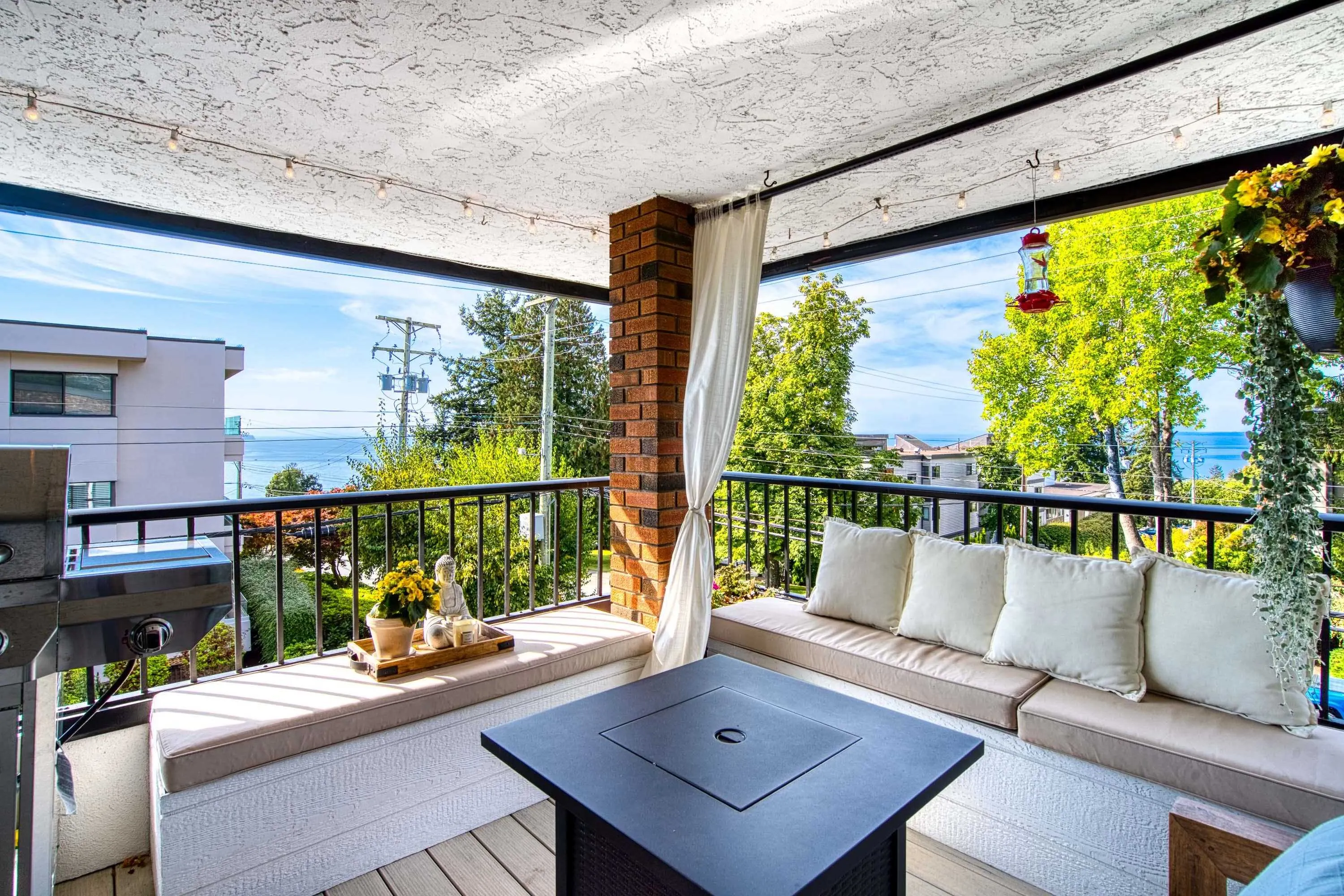 1290 Martin Street #302