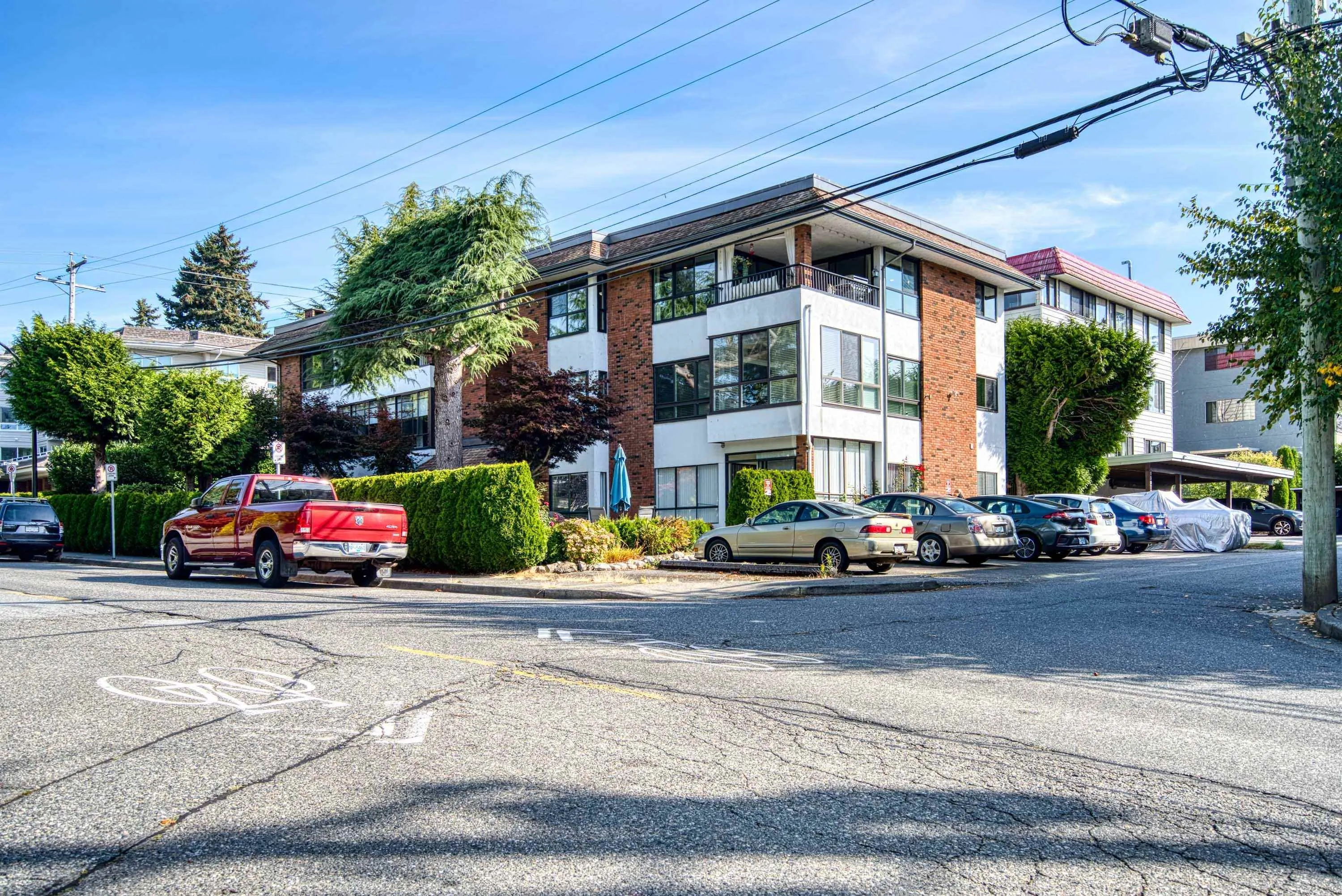 1290 Martin Street #302