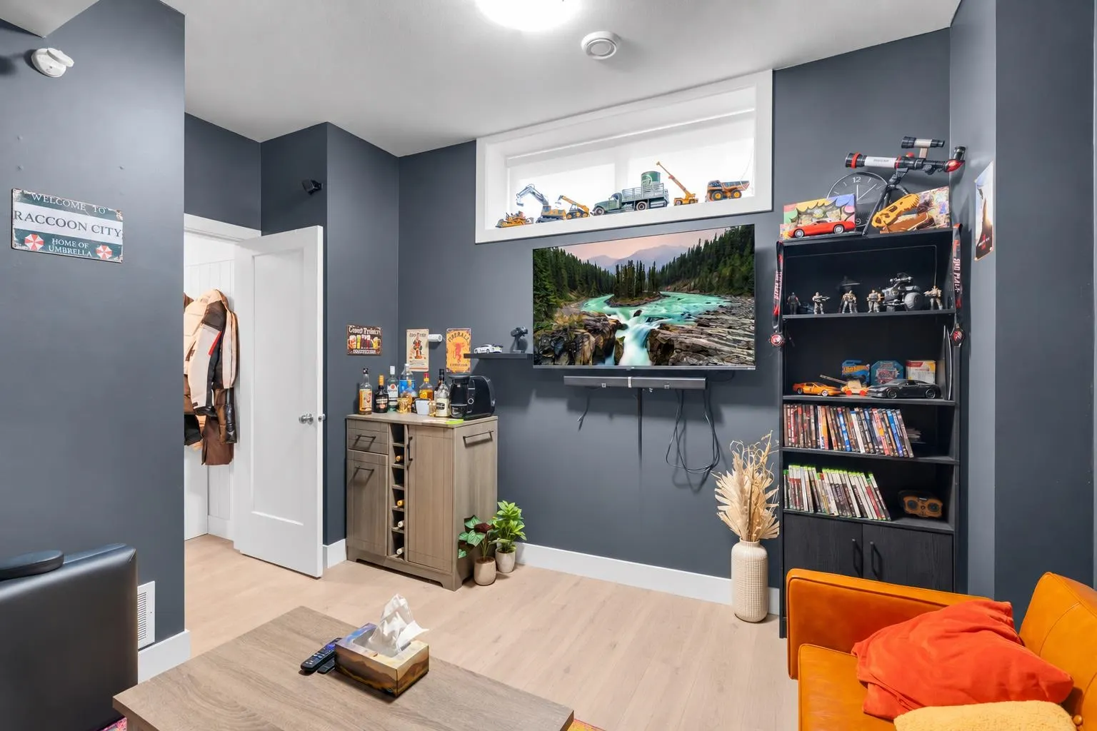 8137 Foxfern Road
