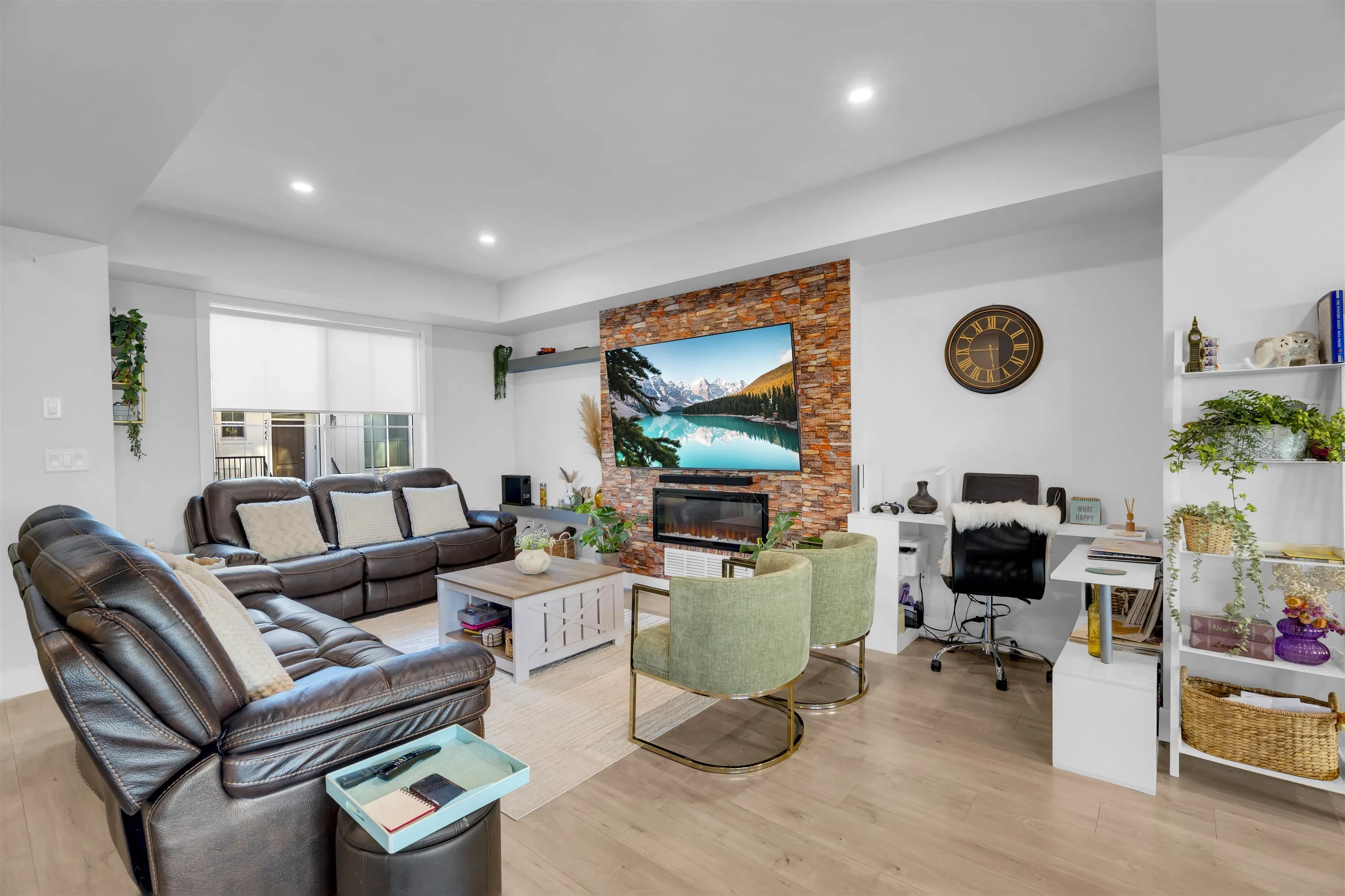 8137 Foxfern Road