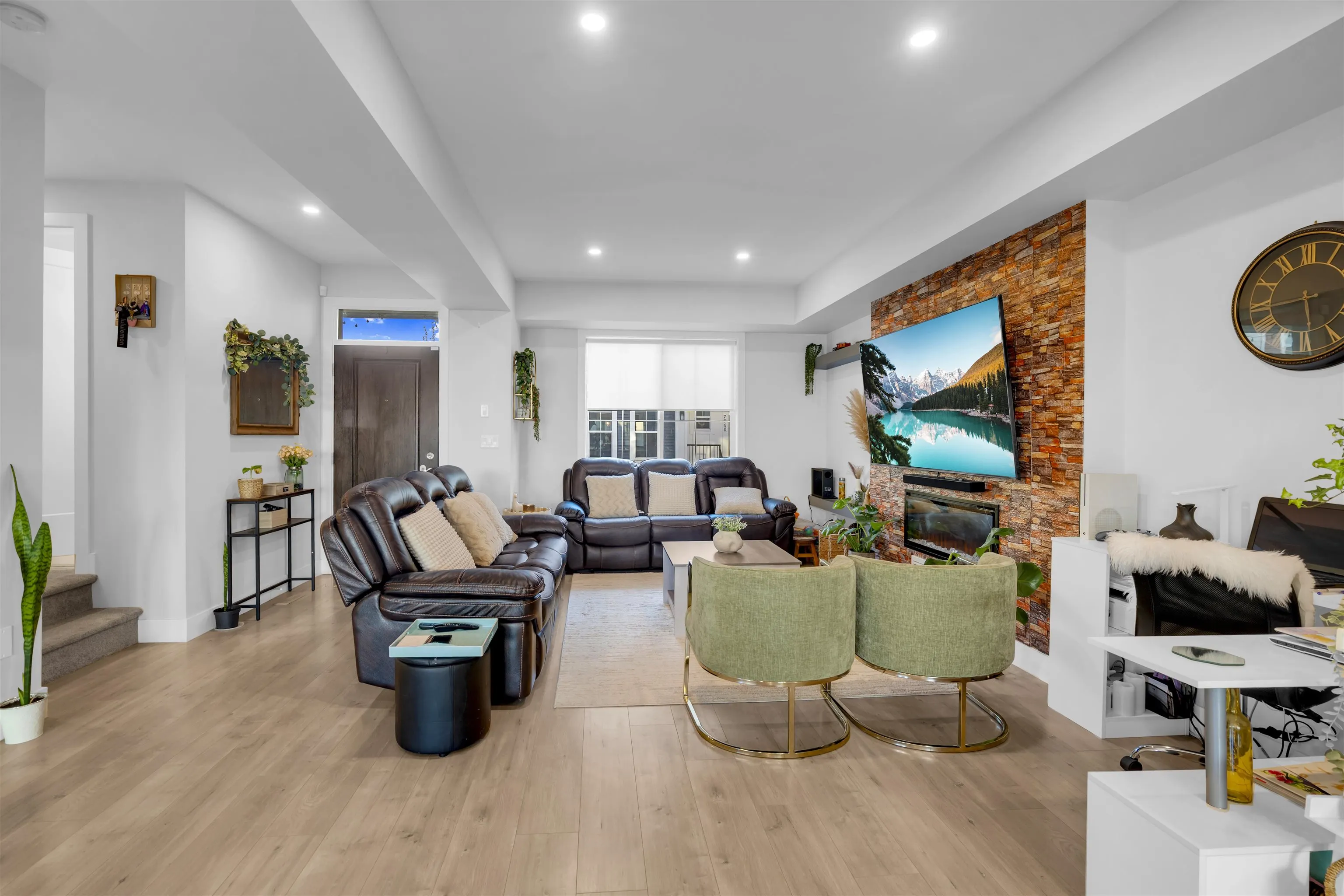 8137 Foxfern Road