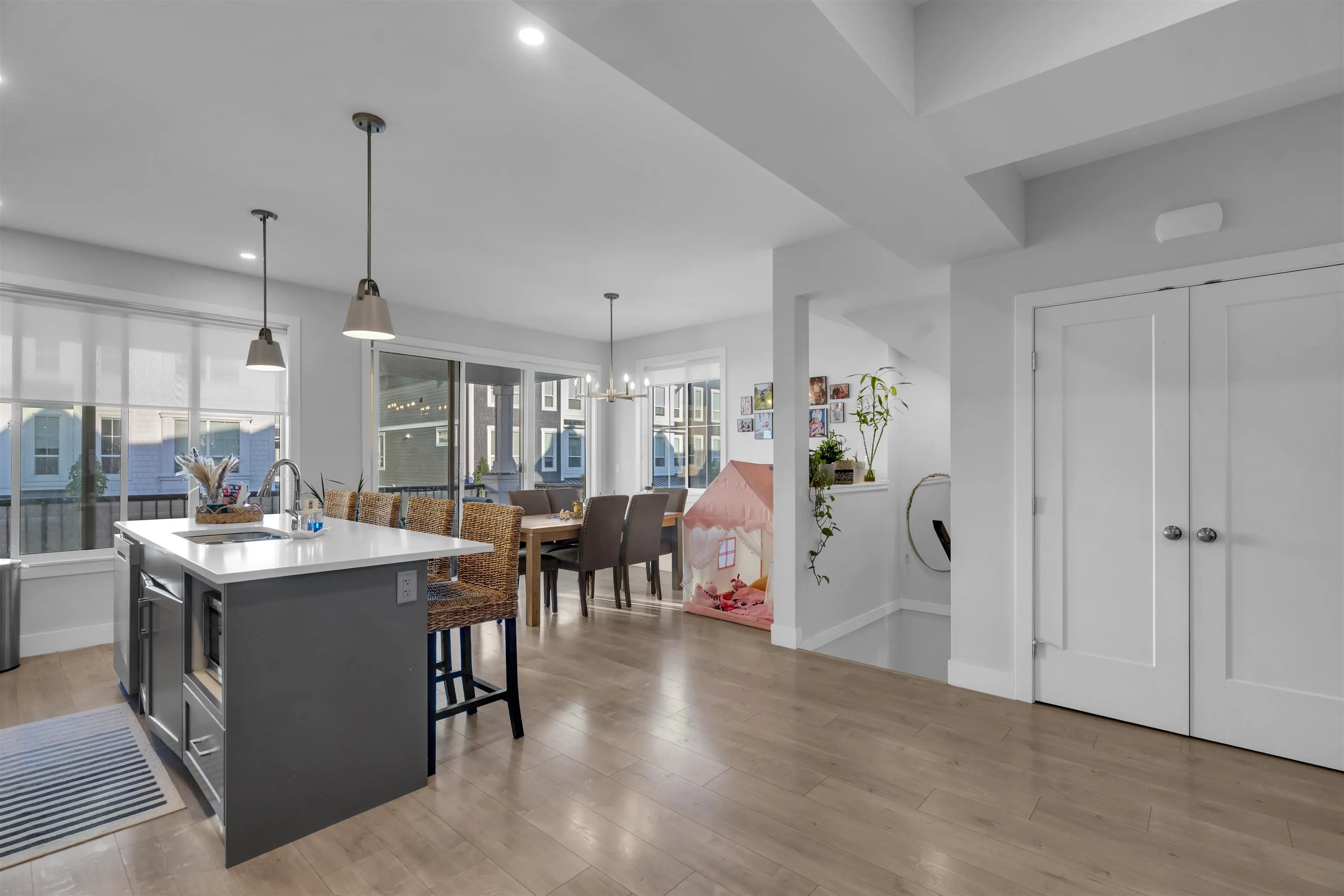 8137 Foxfern Road