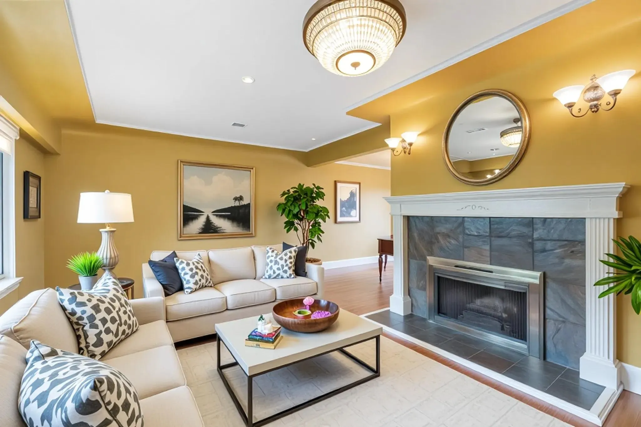 4037 Nithsdale Street