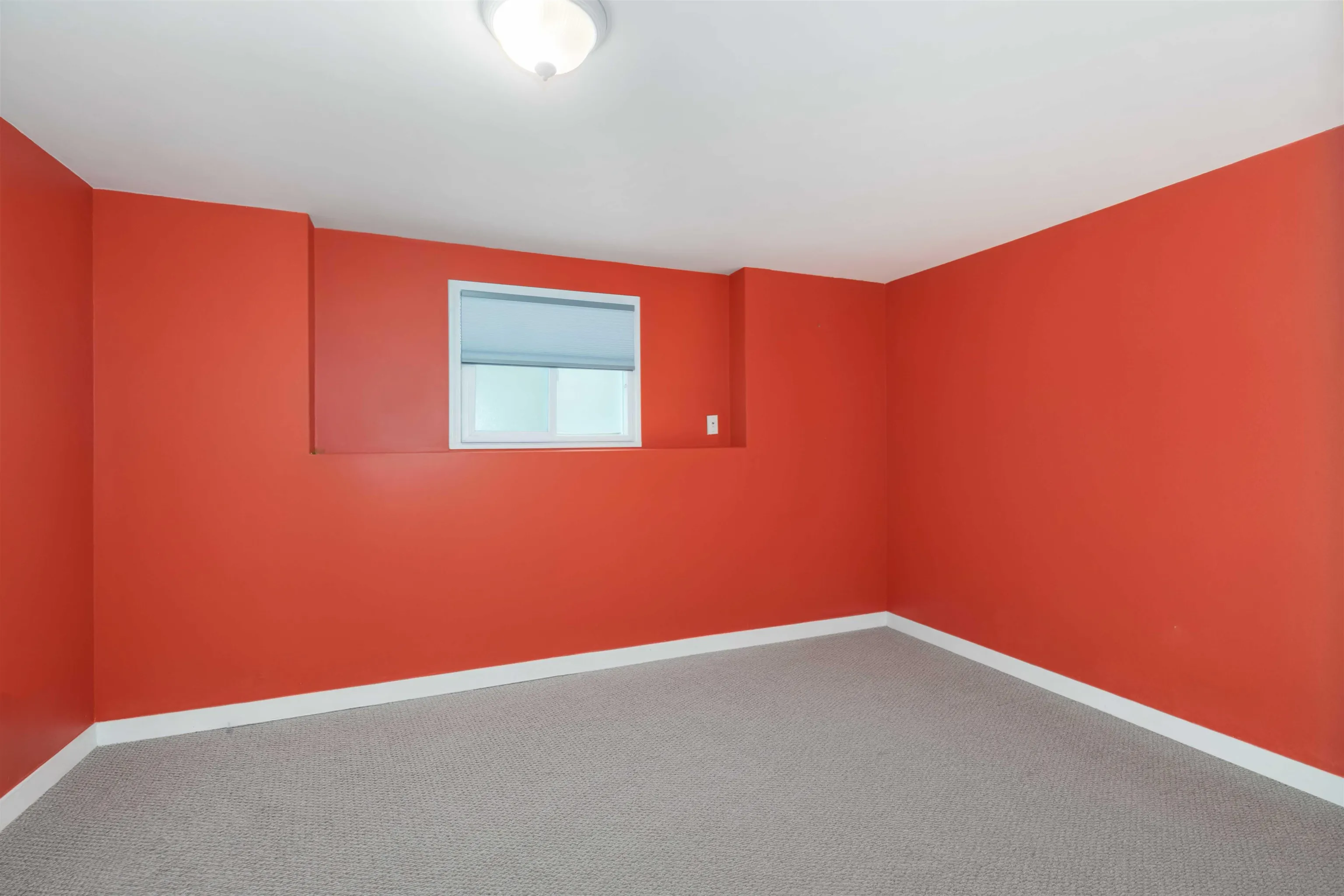 4037 Nithsdale Street
