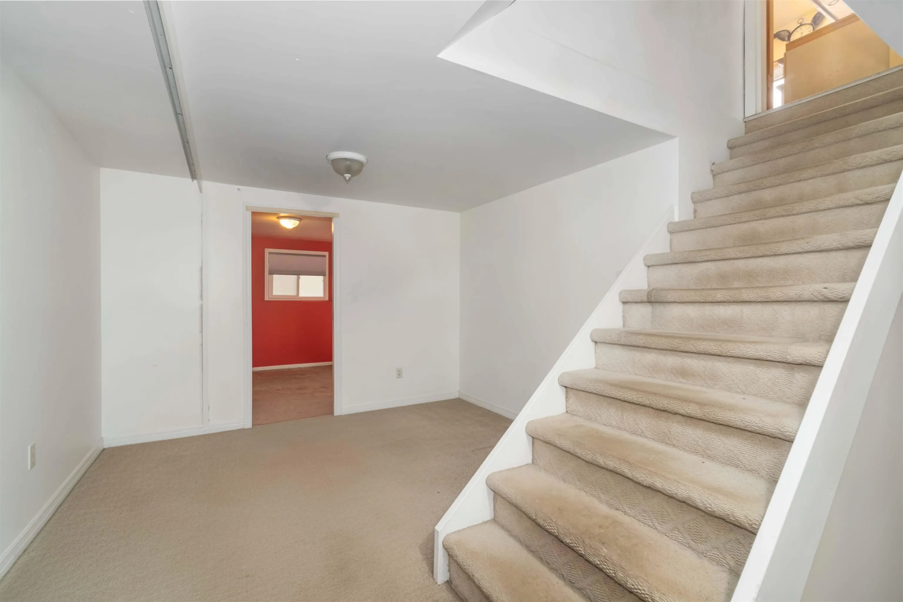4037 Nithsdale Street