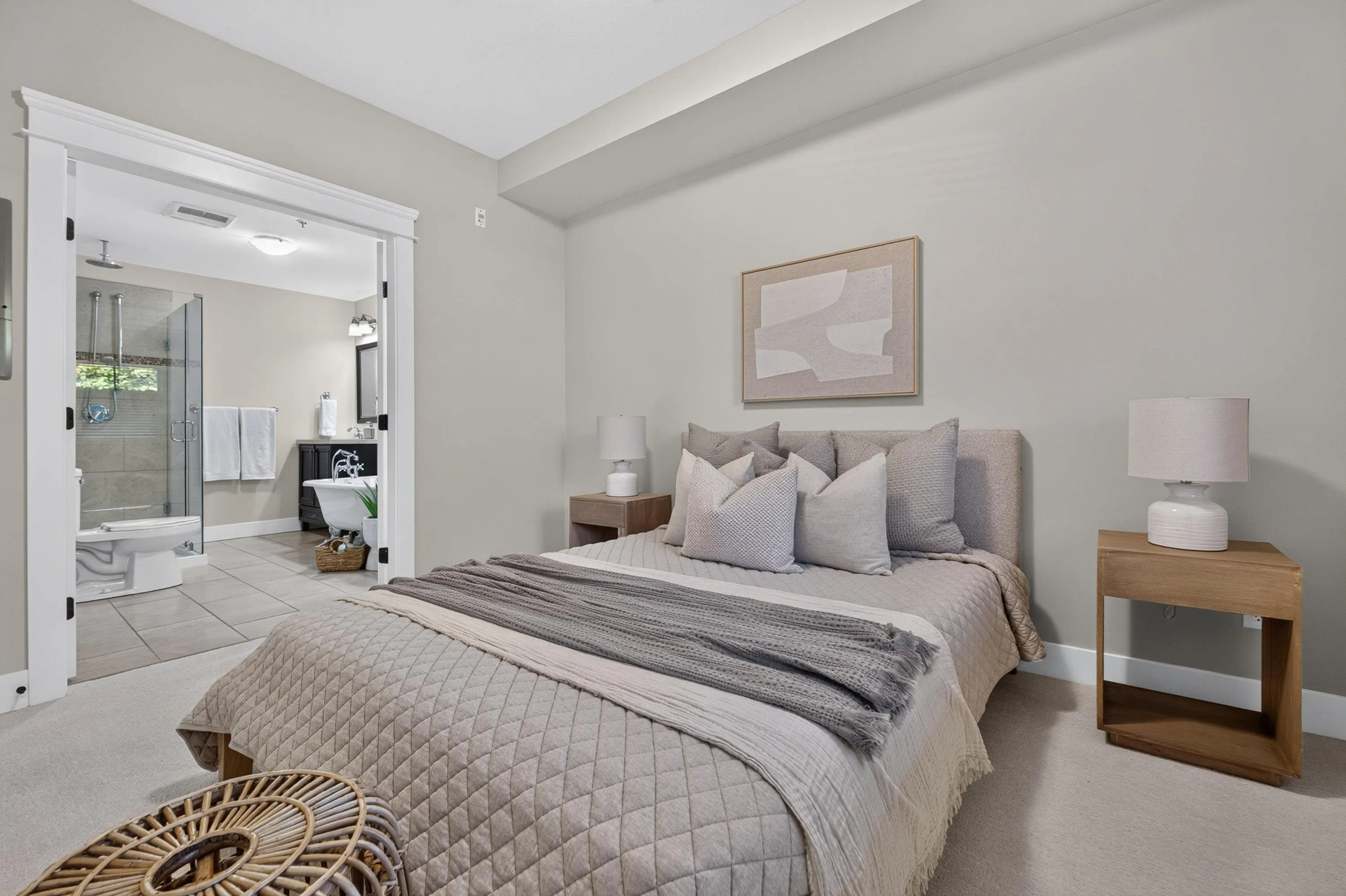 19530 65 Avenue #107