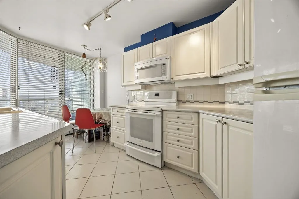 6188 Patterson Avenue #1705
