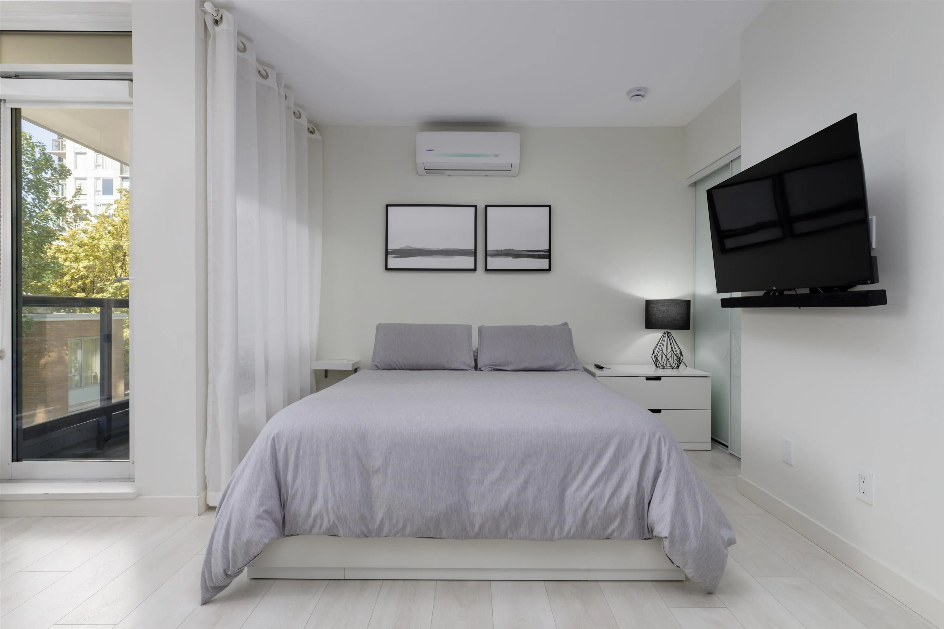 928 Beatty Street #301