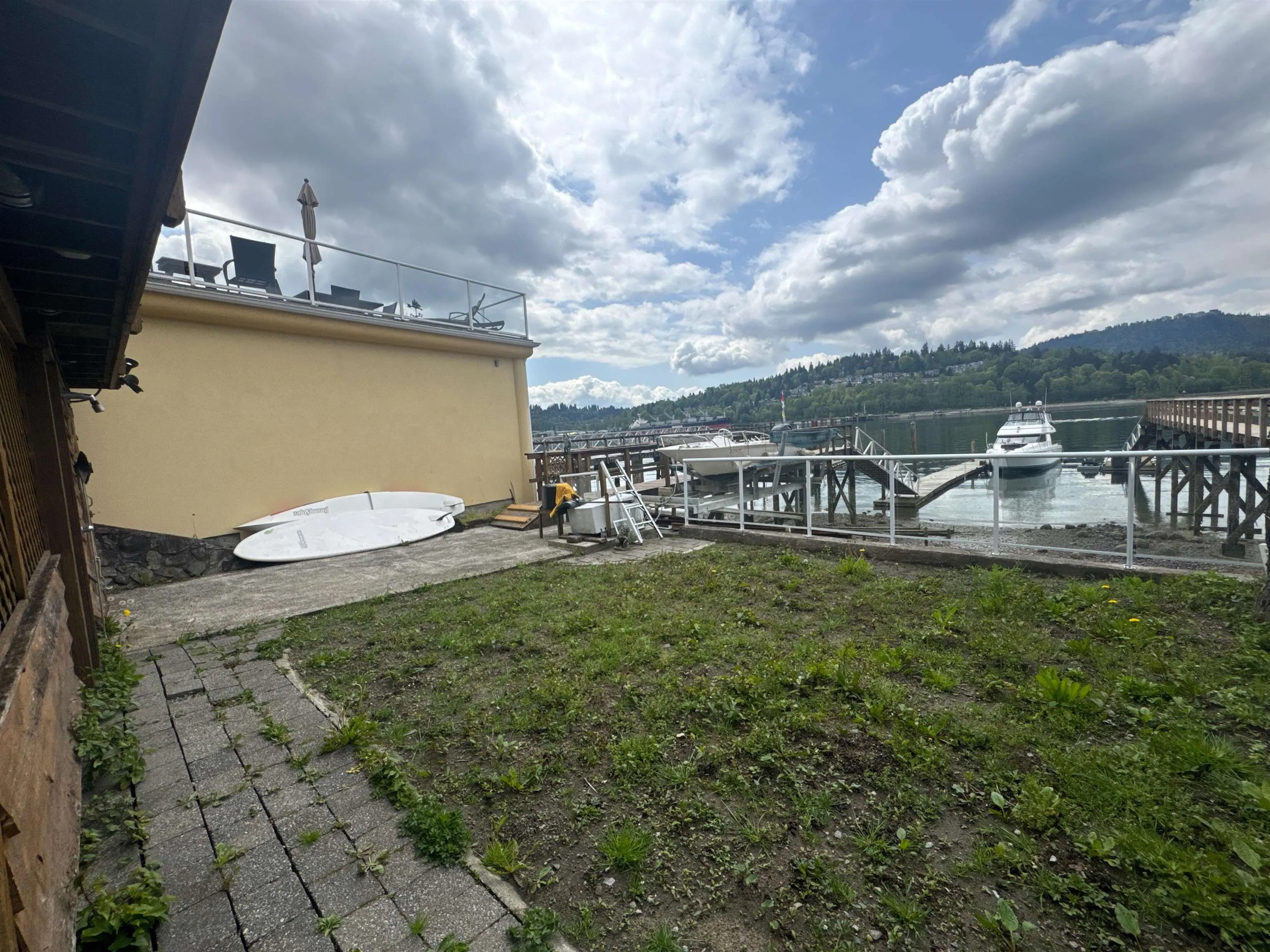 1132 Alderside Road