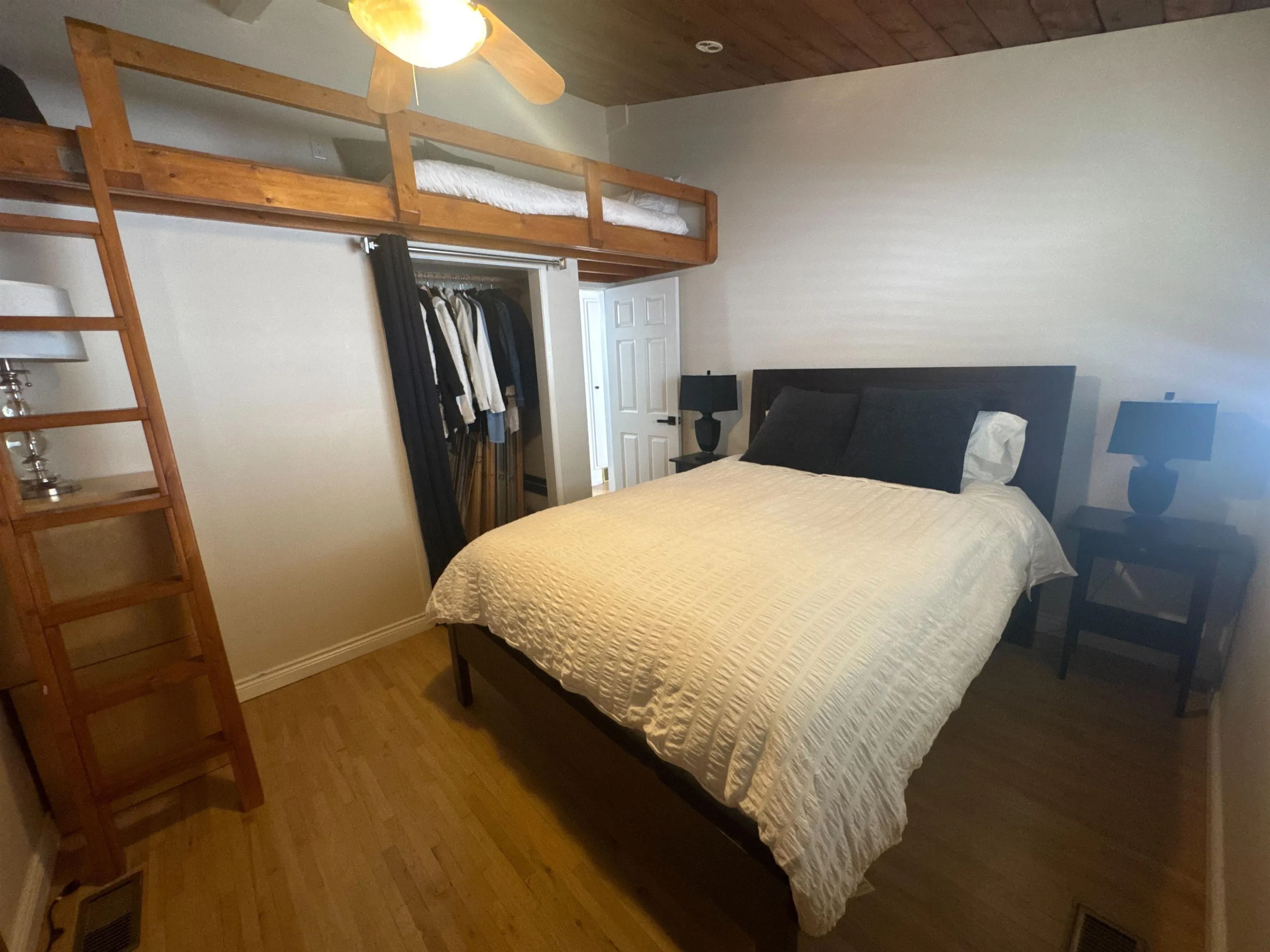 1132 Alderside Road