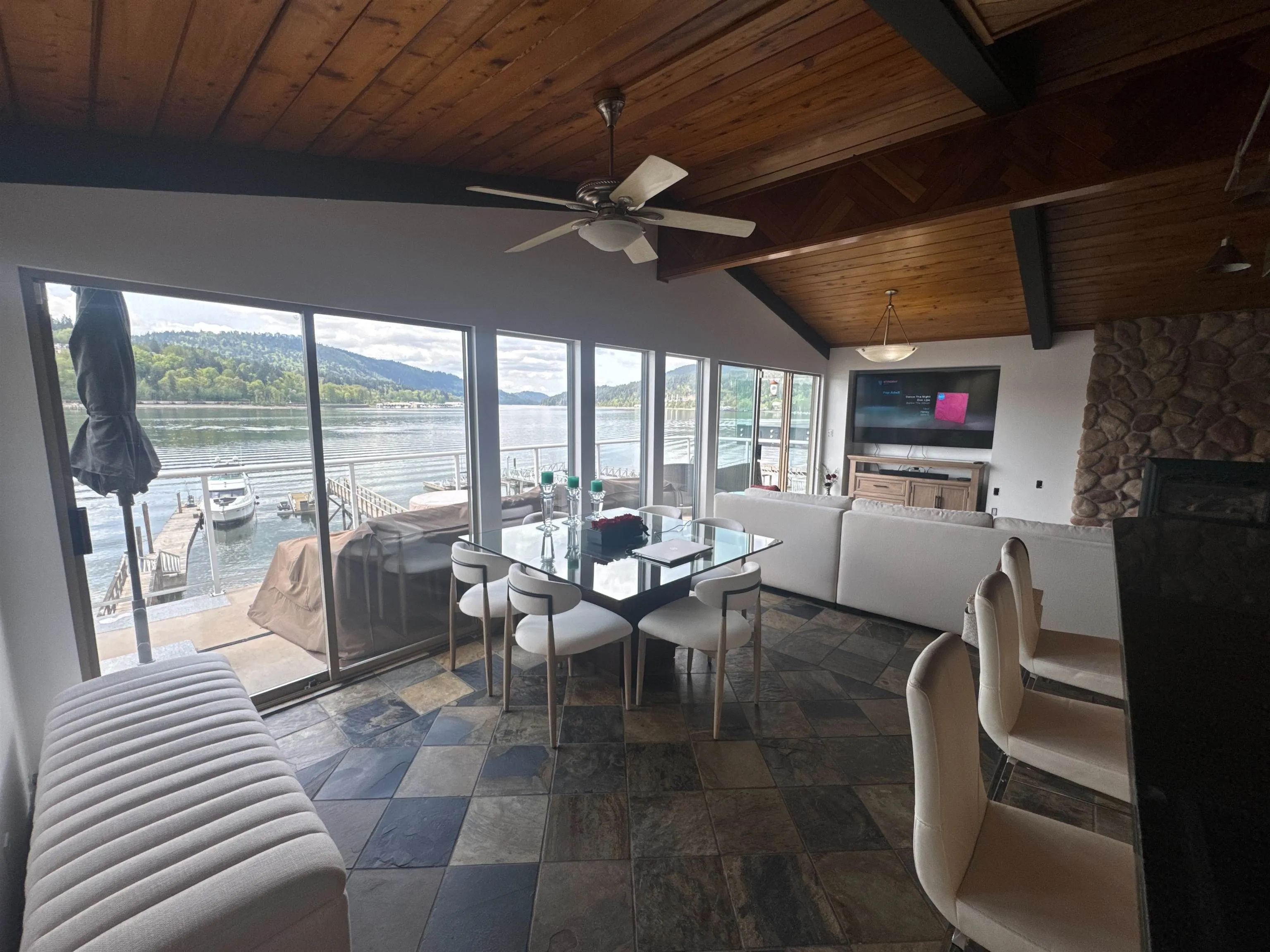1132 Alderside Road