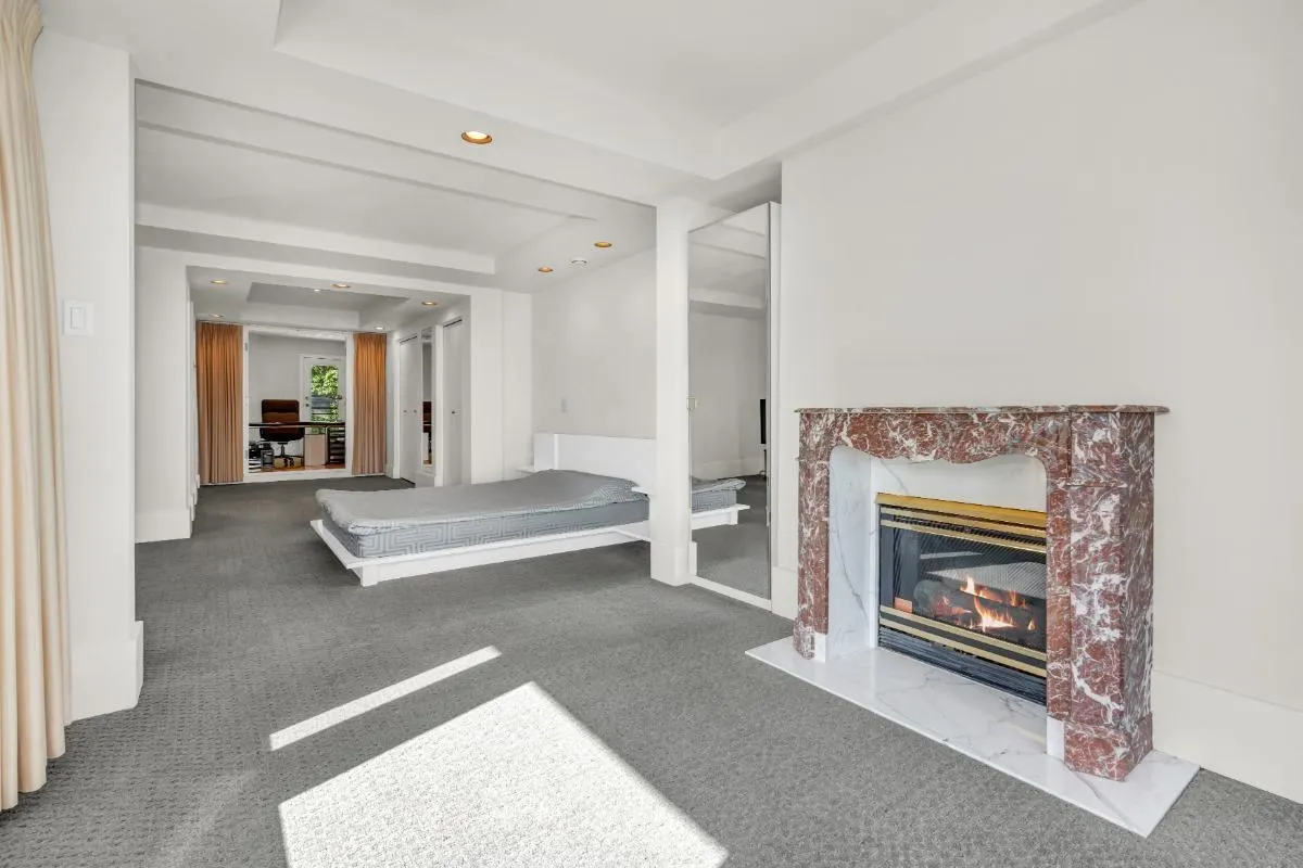 1437 Bramwell Road
