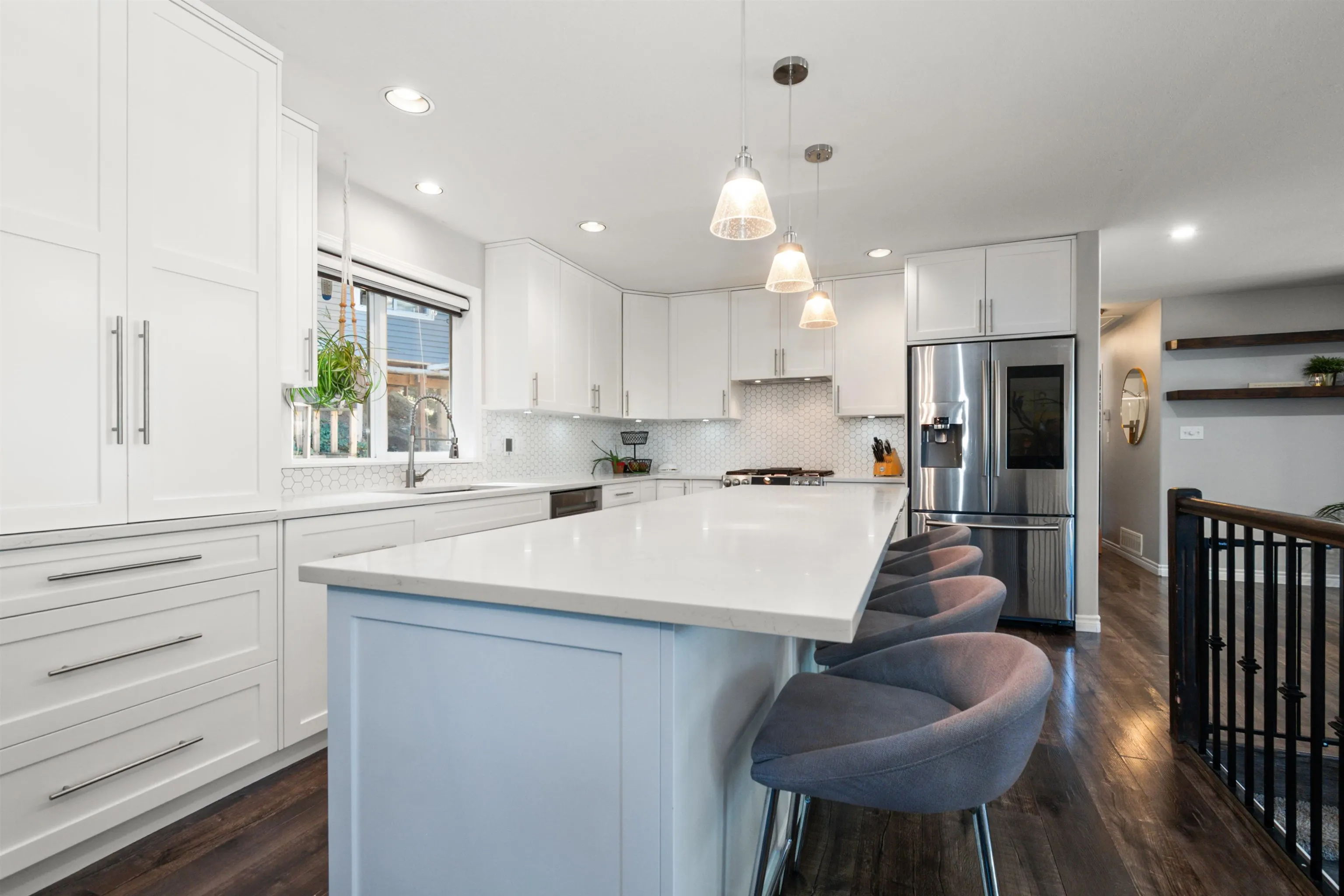 5379 Skyview Crescent