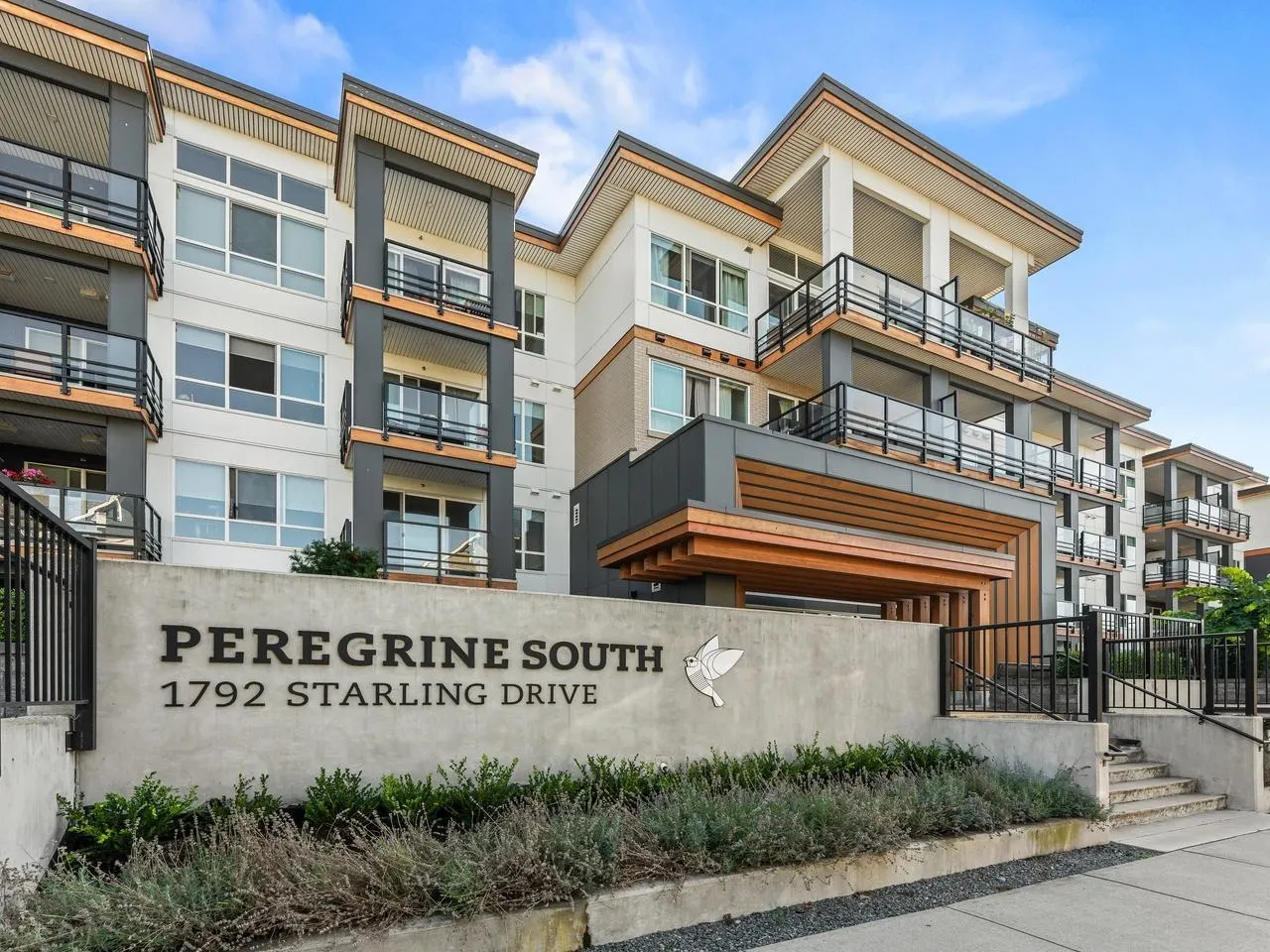 1792 Starling Drive #214