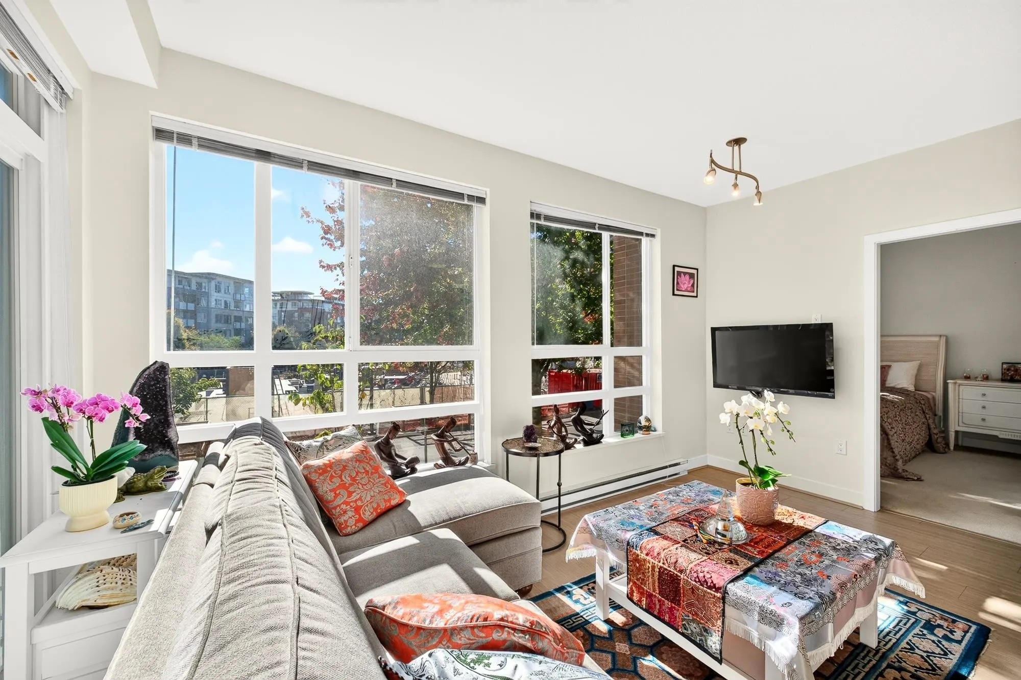 6033 Gray Avenue #218