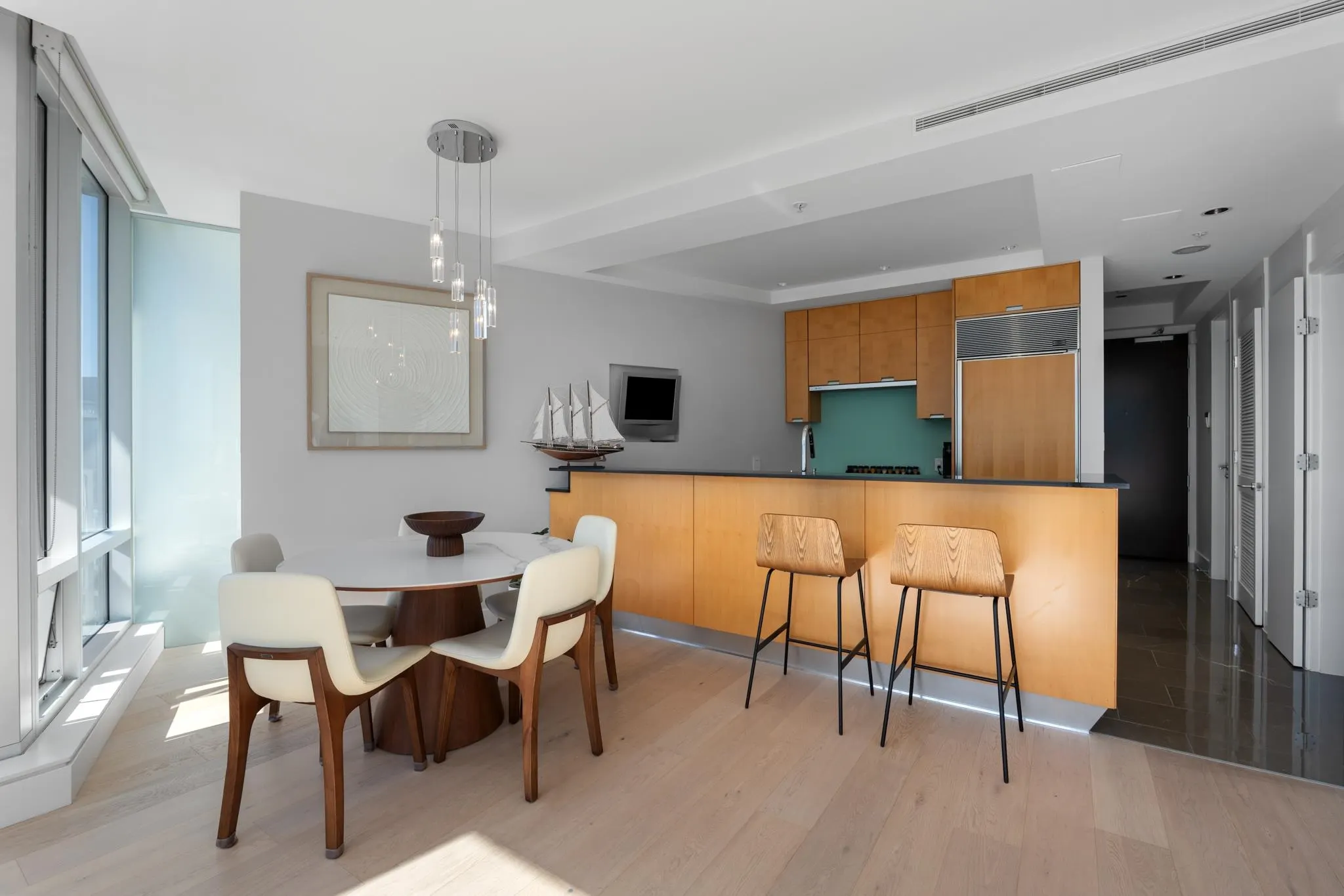 1077 W Cordova Street #2605