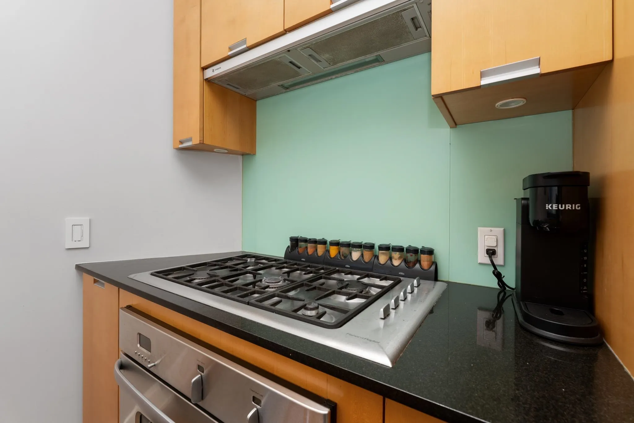 1077 W Cordova Street #2605